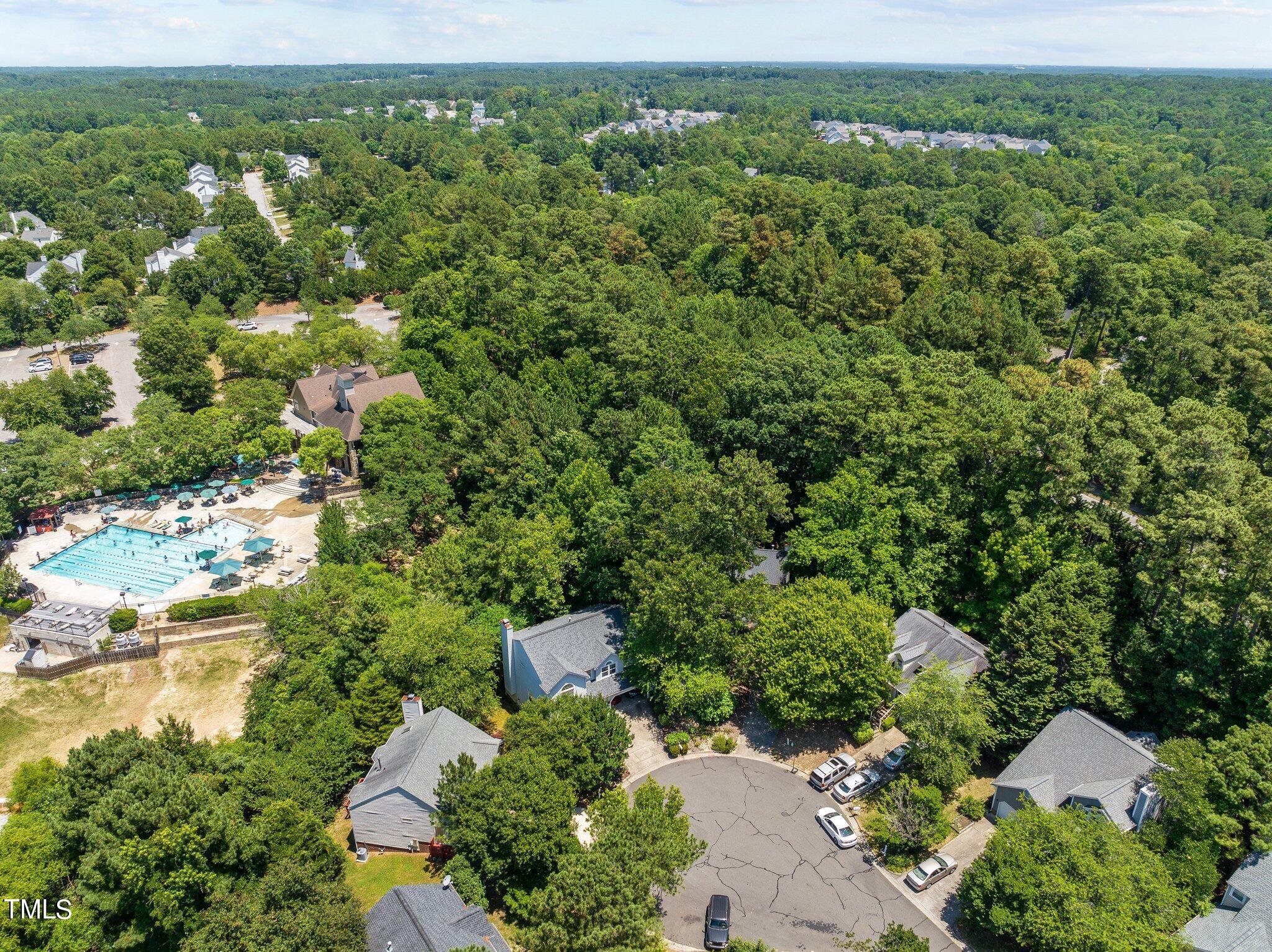5002 Carolwood Lane
