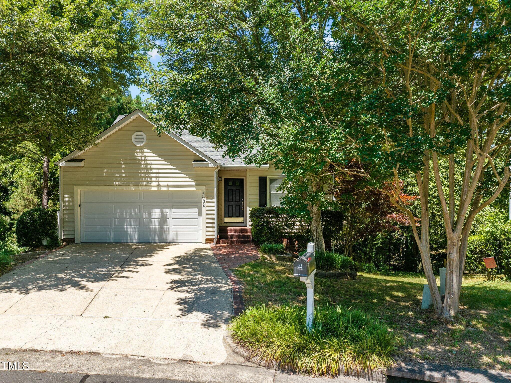 5002 Carolwood Lane