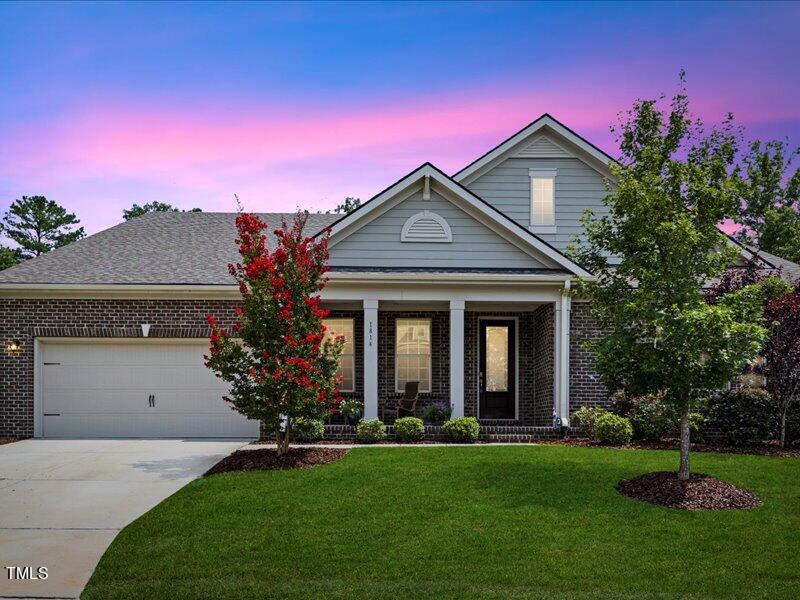 1814 Capstone Dr