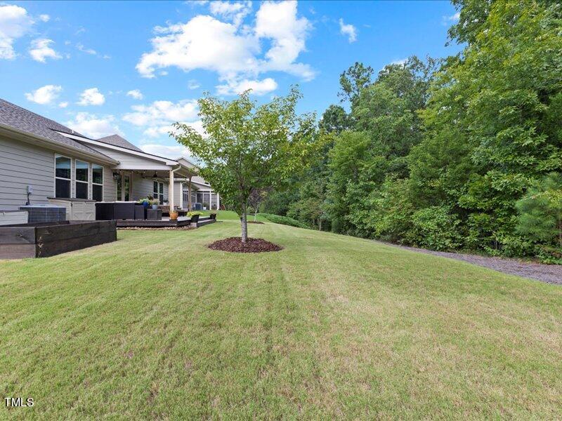 1814 Capstone Dr