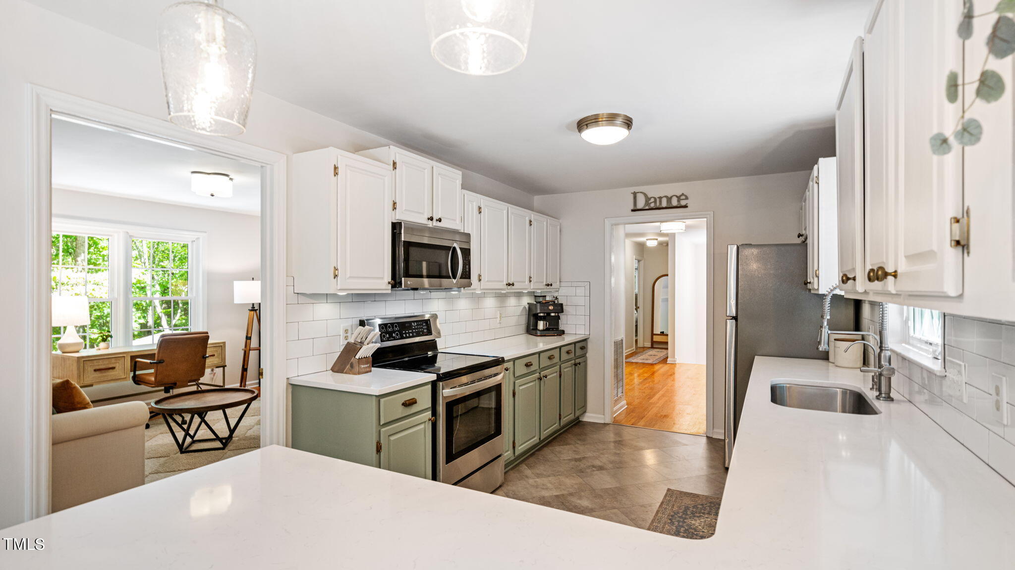 2818 Winningham Road