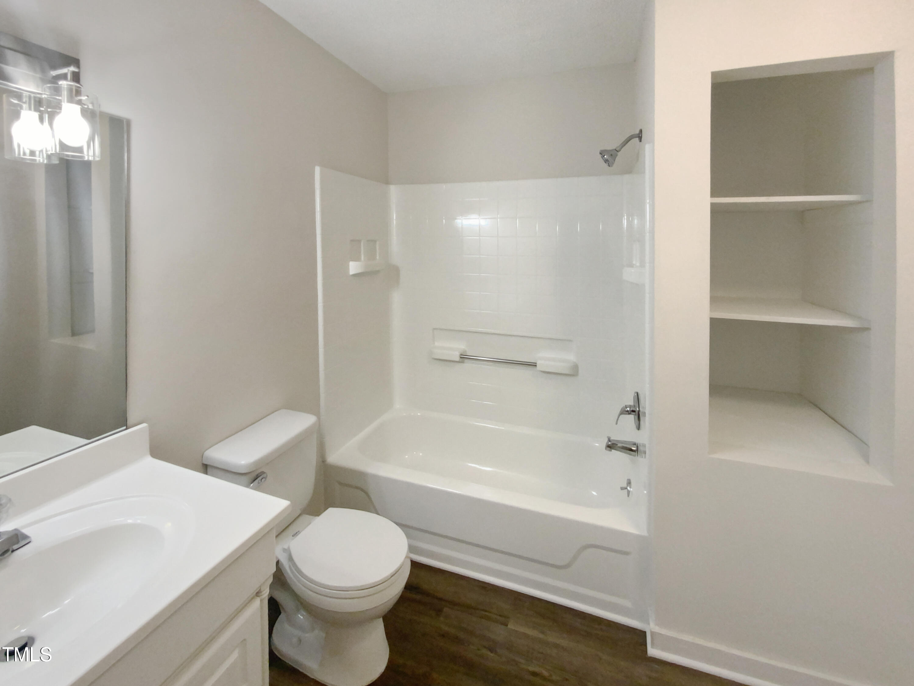 4327 Lake Ridge Drive