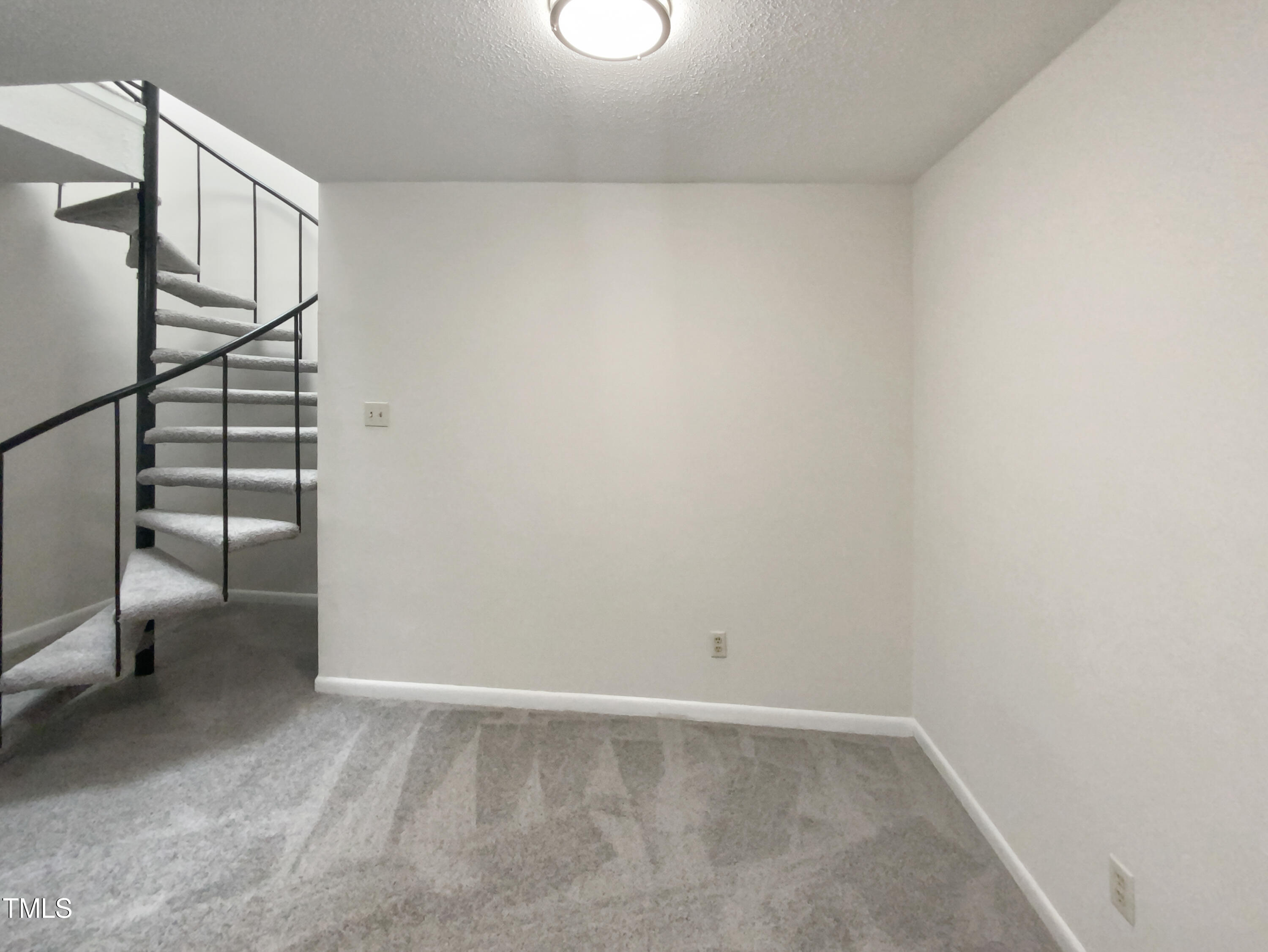 4327 Lake Ridge Drive
