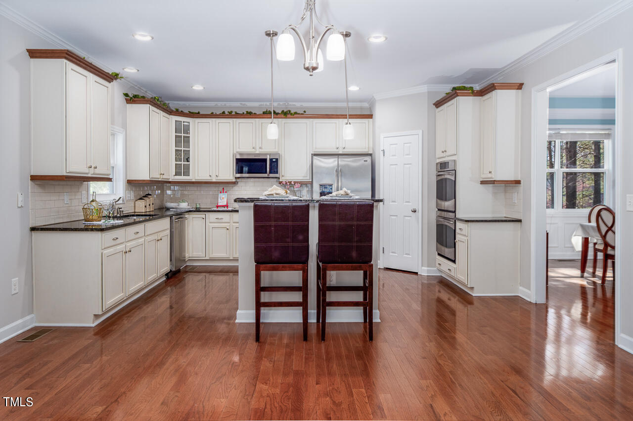 671 Legend Oaks Drive