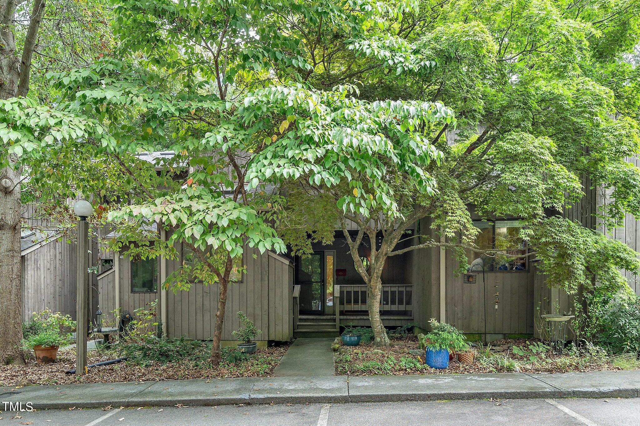 410 Fairoaks Circle