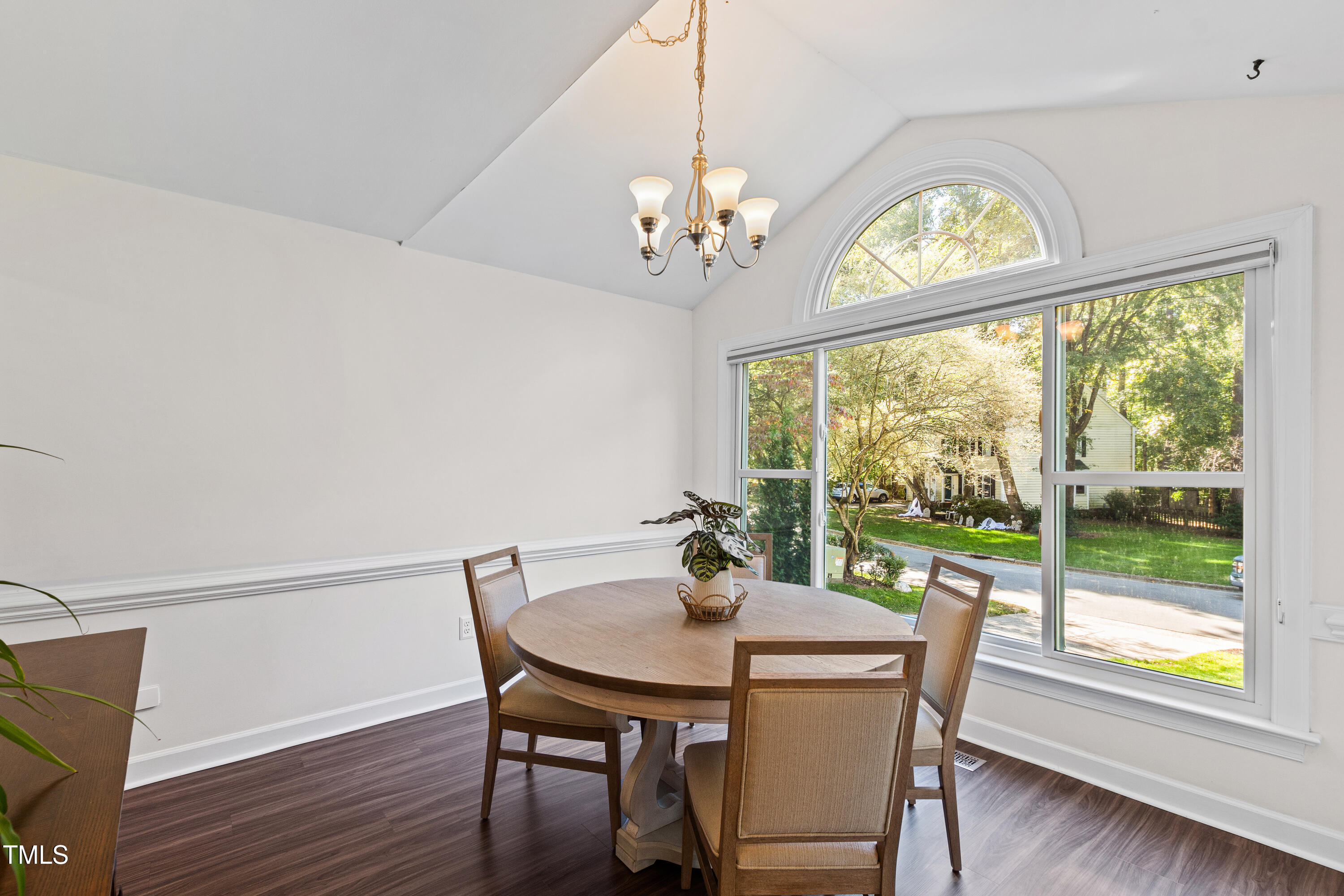 5408 Fairmead Circle