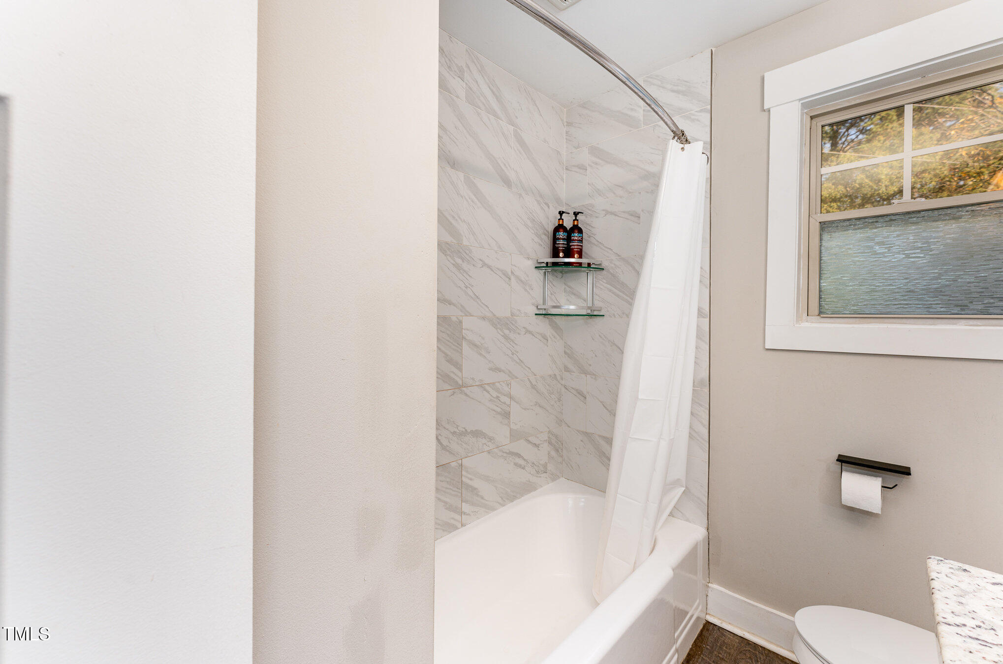 1114 N Guthrie Avenue