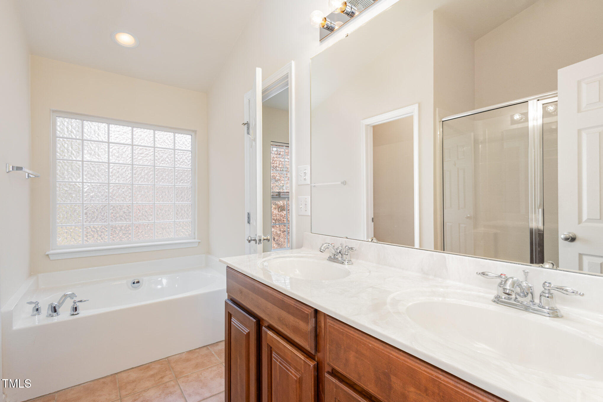 2765 Wyntercrest Lane