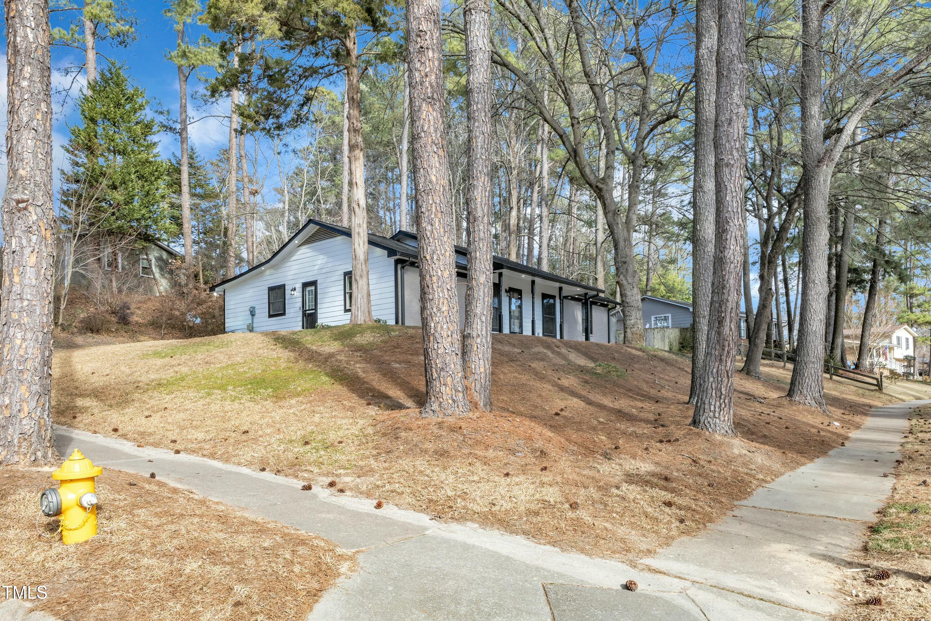 5808 Farm Gate Road