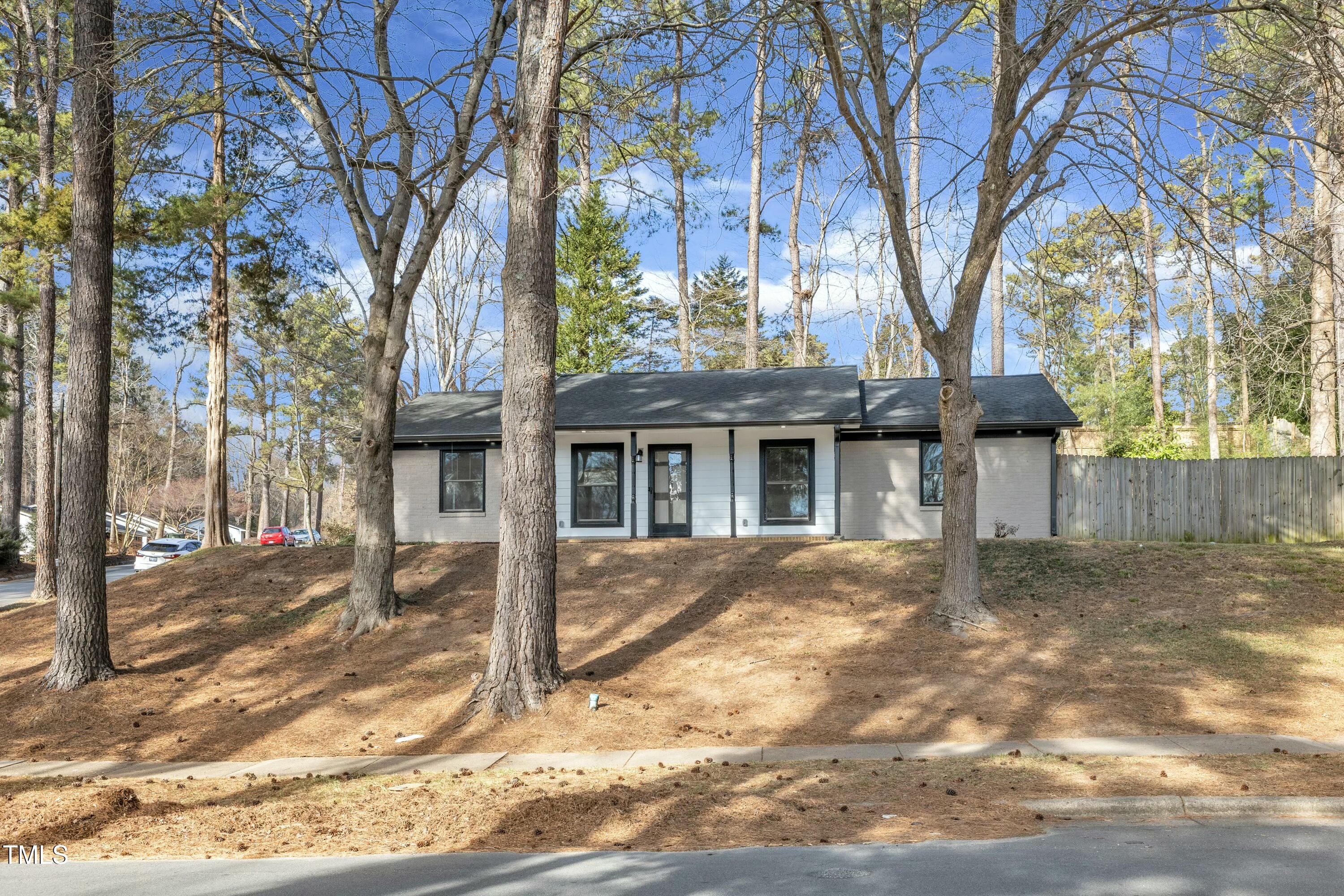 5808 Farm Gate Road