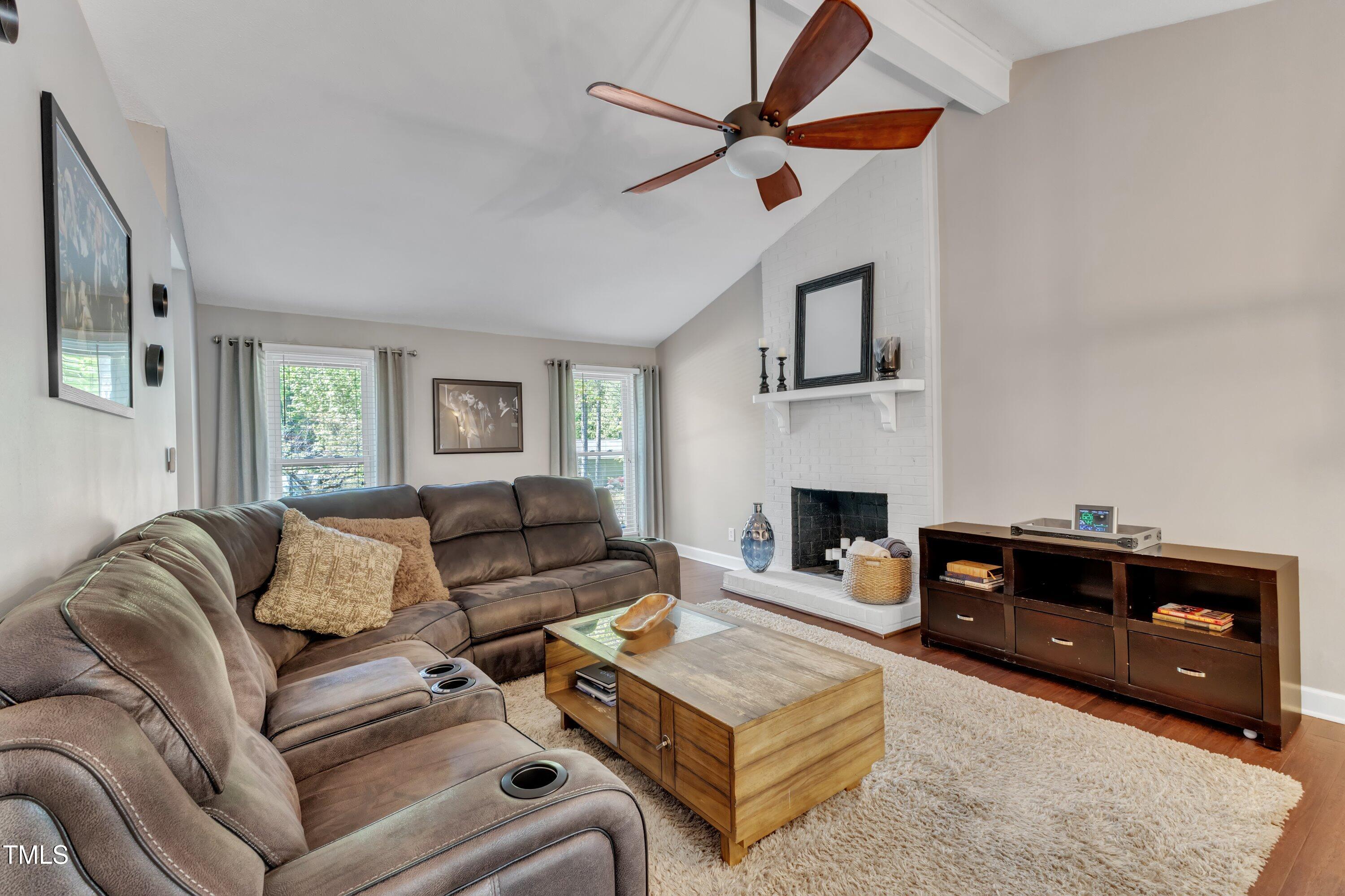 1304 Rothes Road