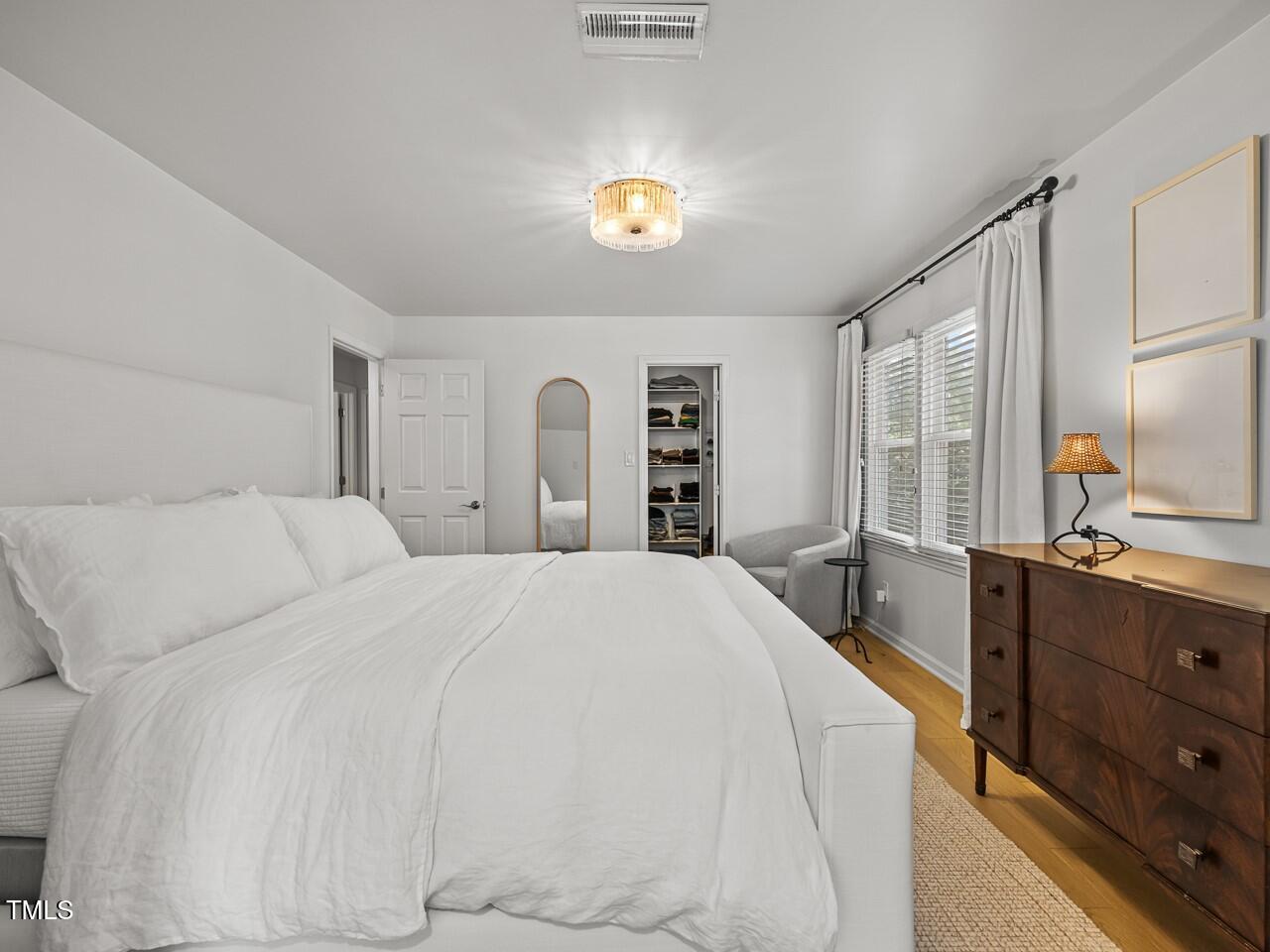 104 Pinecroft Drive