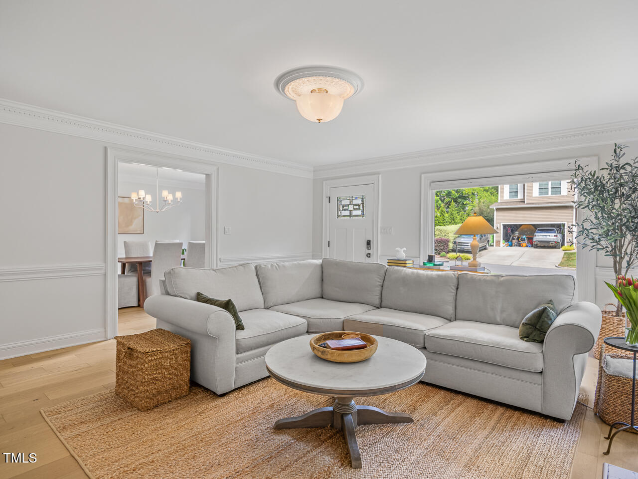 104 Pinecroft Drive