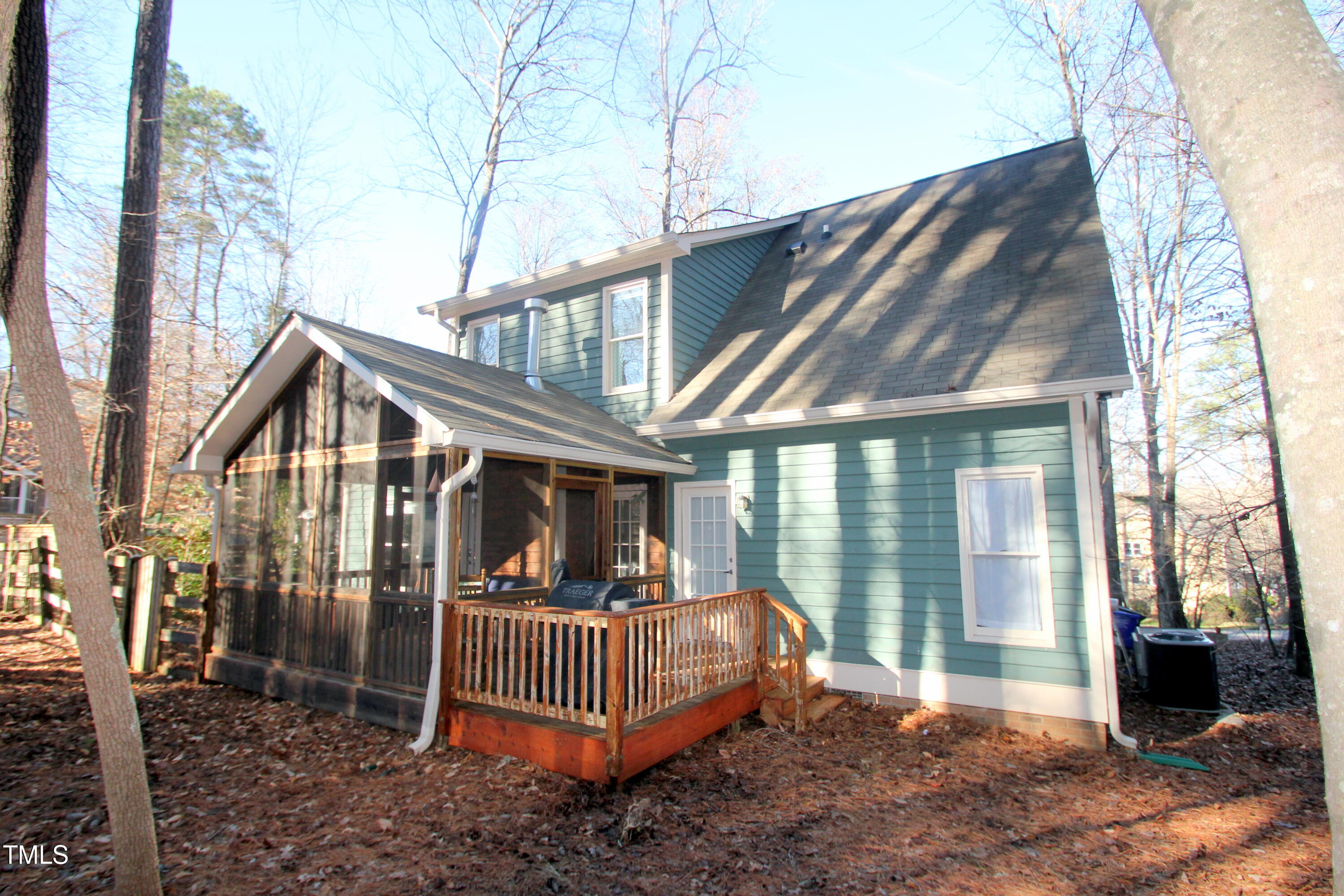 202 Wild Oak Lane