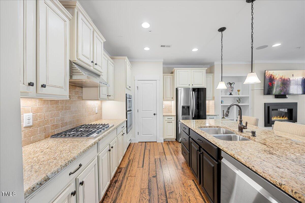 9103 Maria Luisa Place