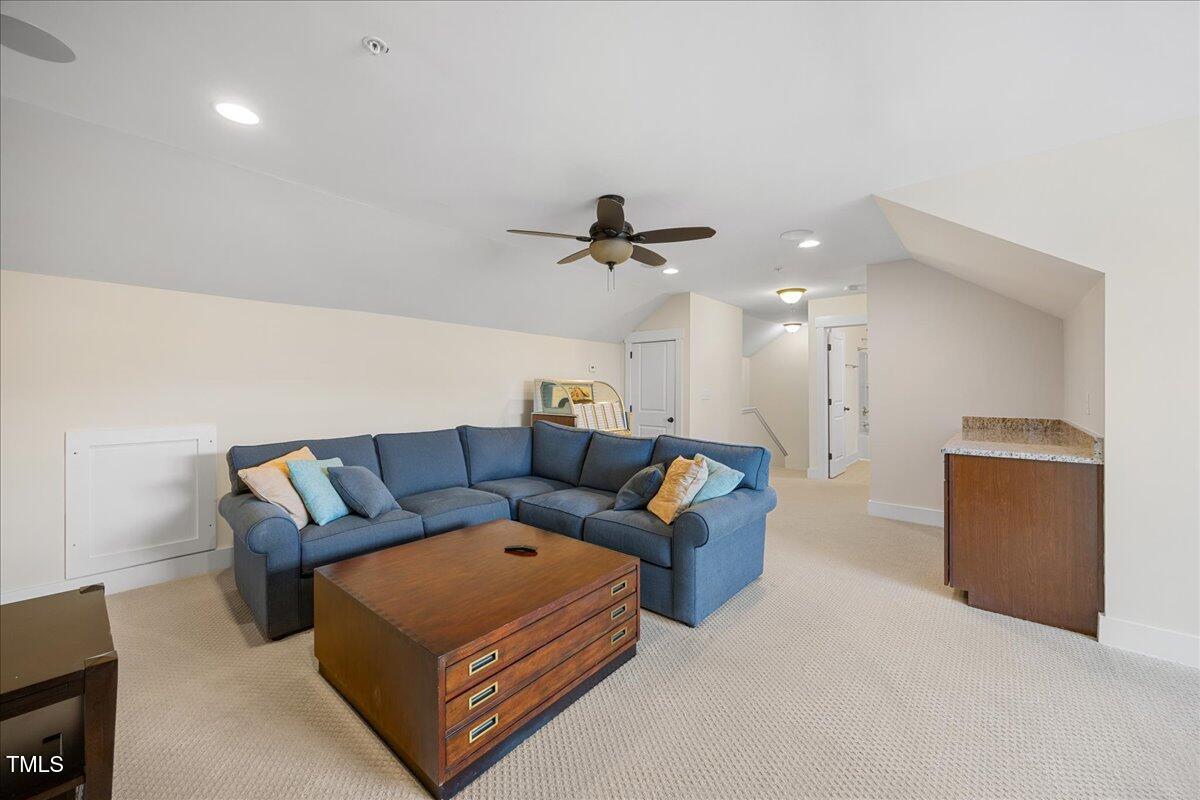 9103 Maria Luisa Place