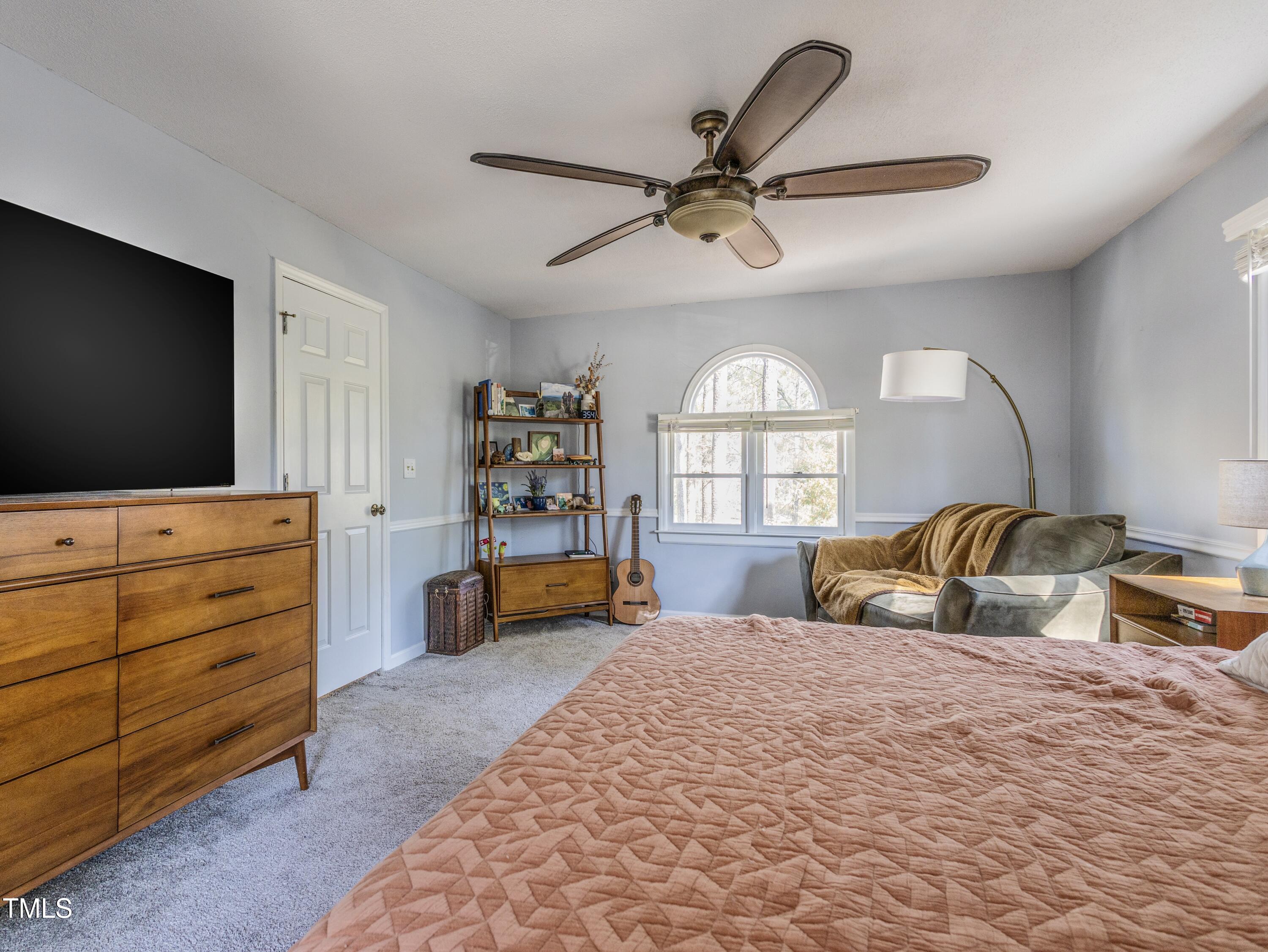 116 Lakeshore Drive