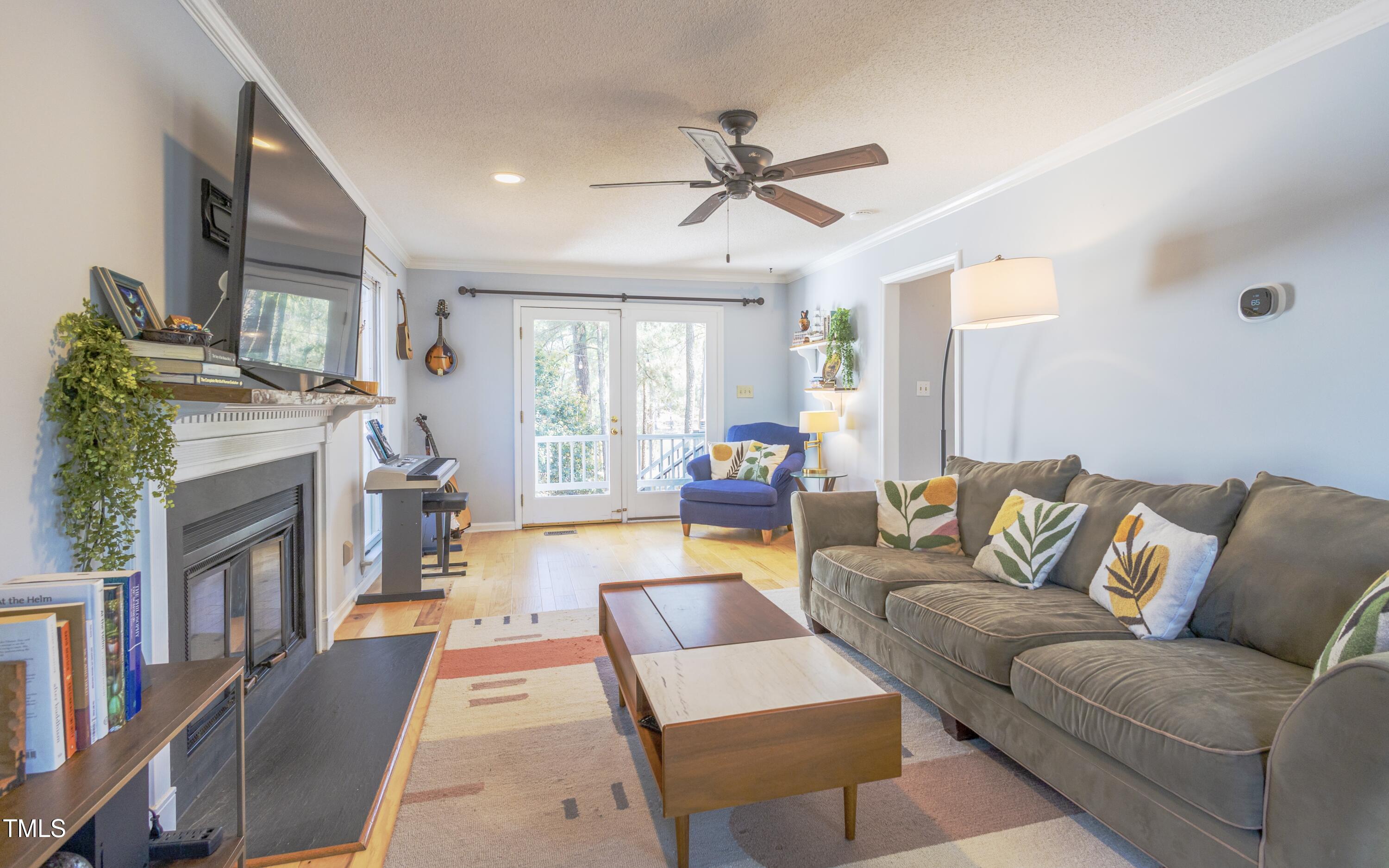 116 Lakeshore Drive