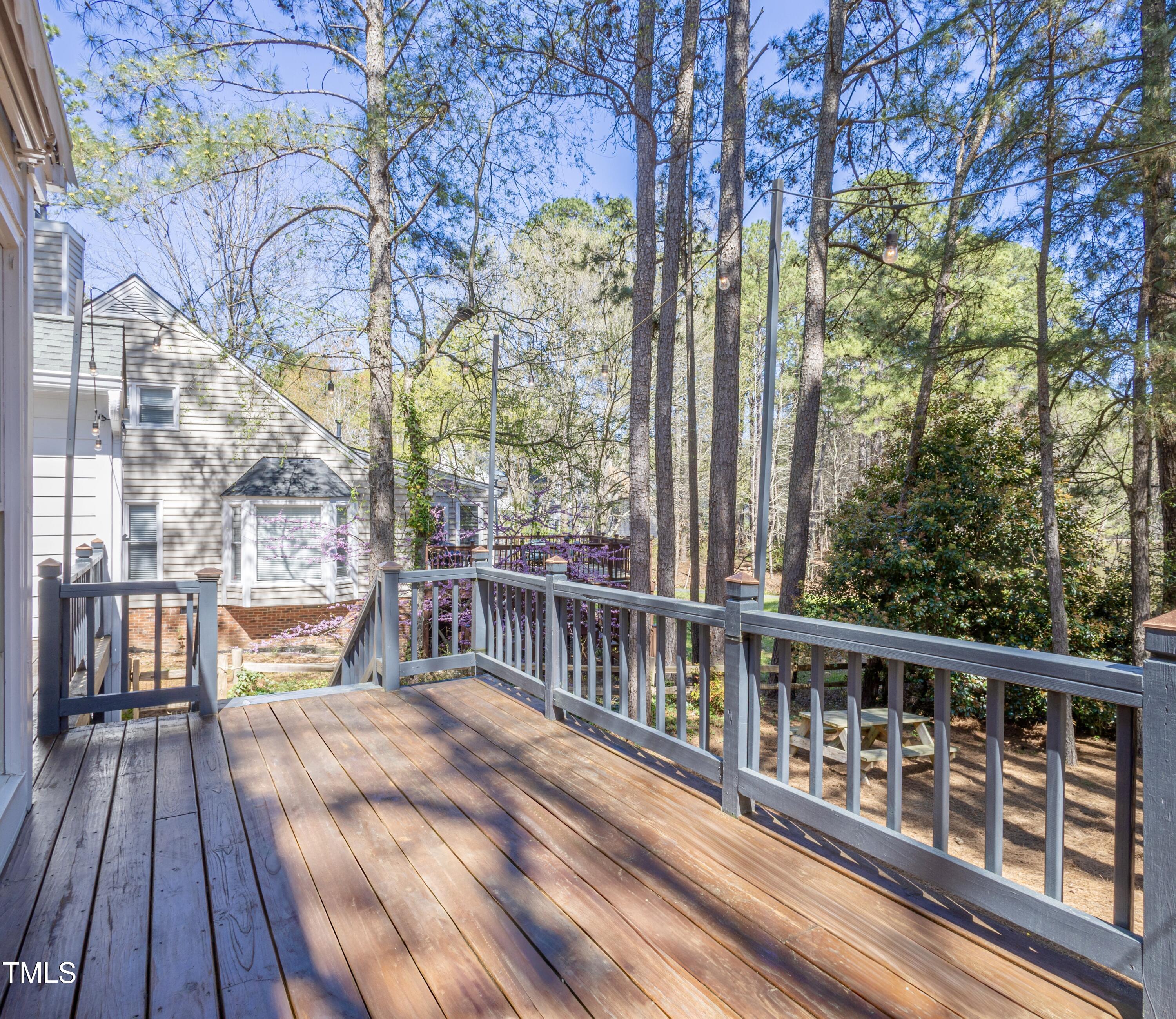 116 Lakeshore Drive