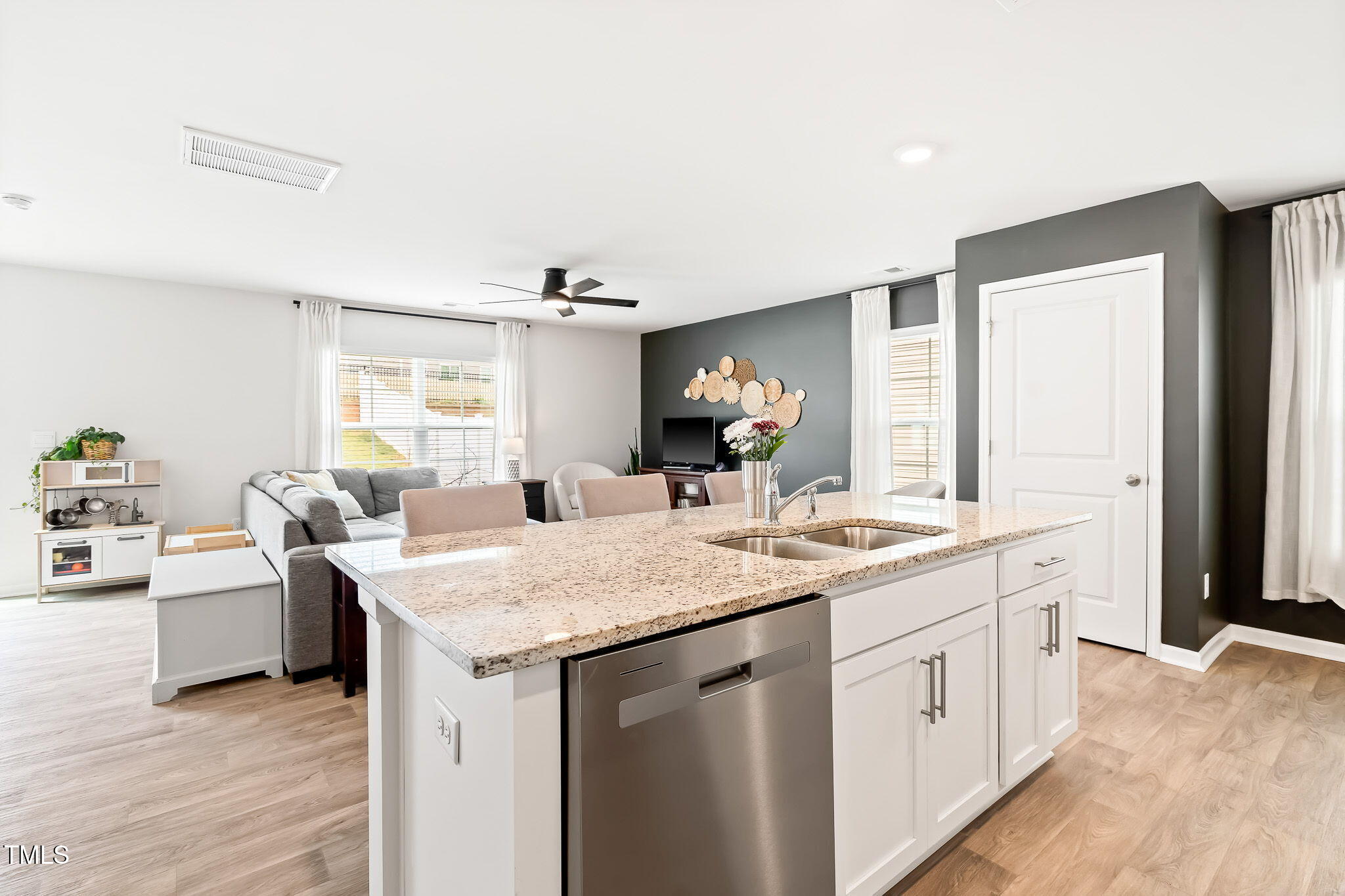 2512 Lily Drive