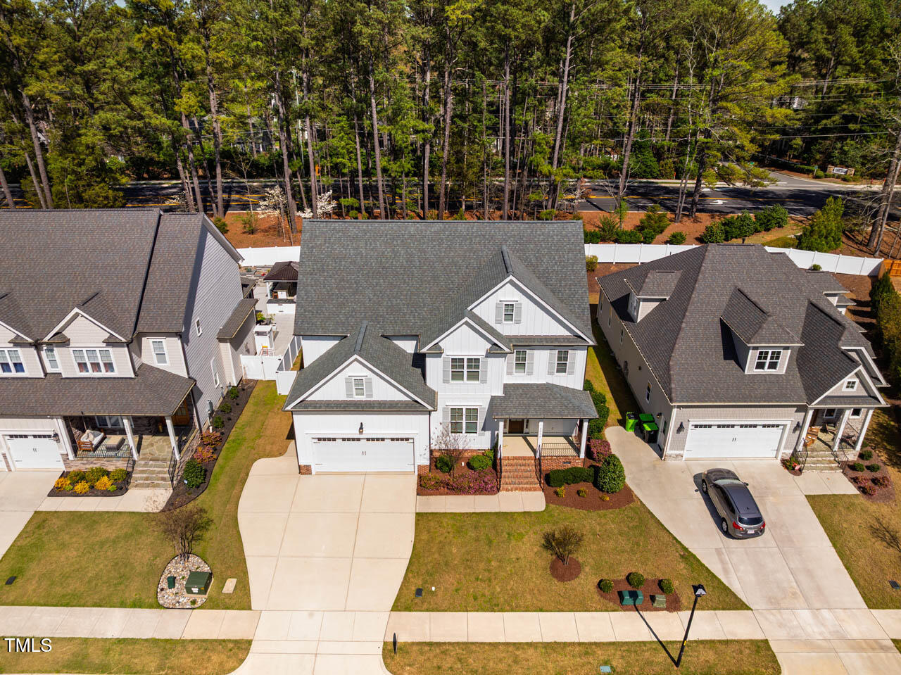 2075 Toad Hollow Trail