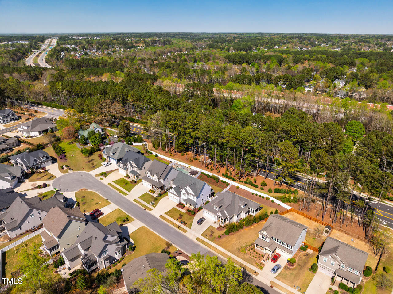 2075 Toad Hollow Trail