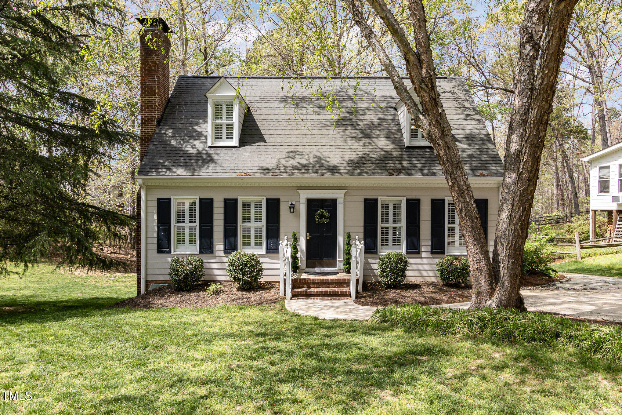 520 Tall Oaks Drive