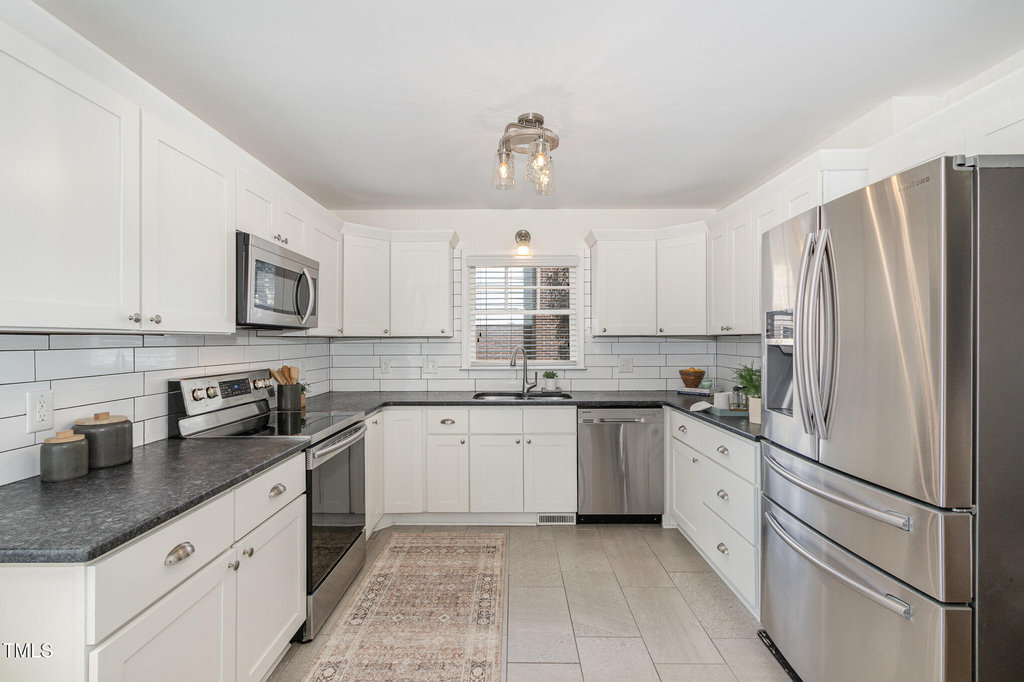 520 Tall Oaks Drive