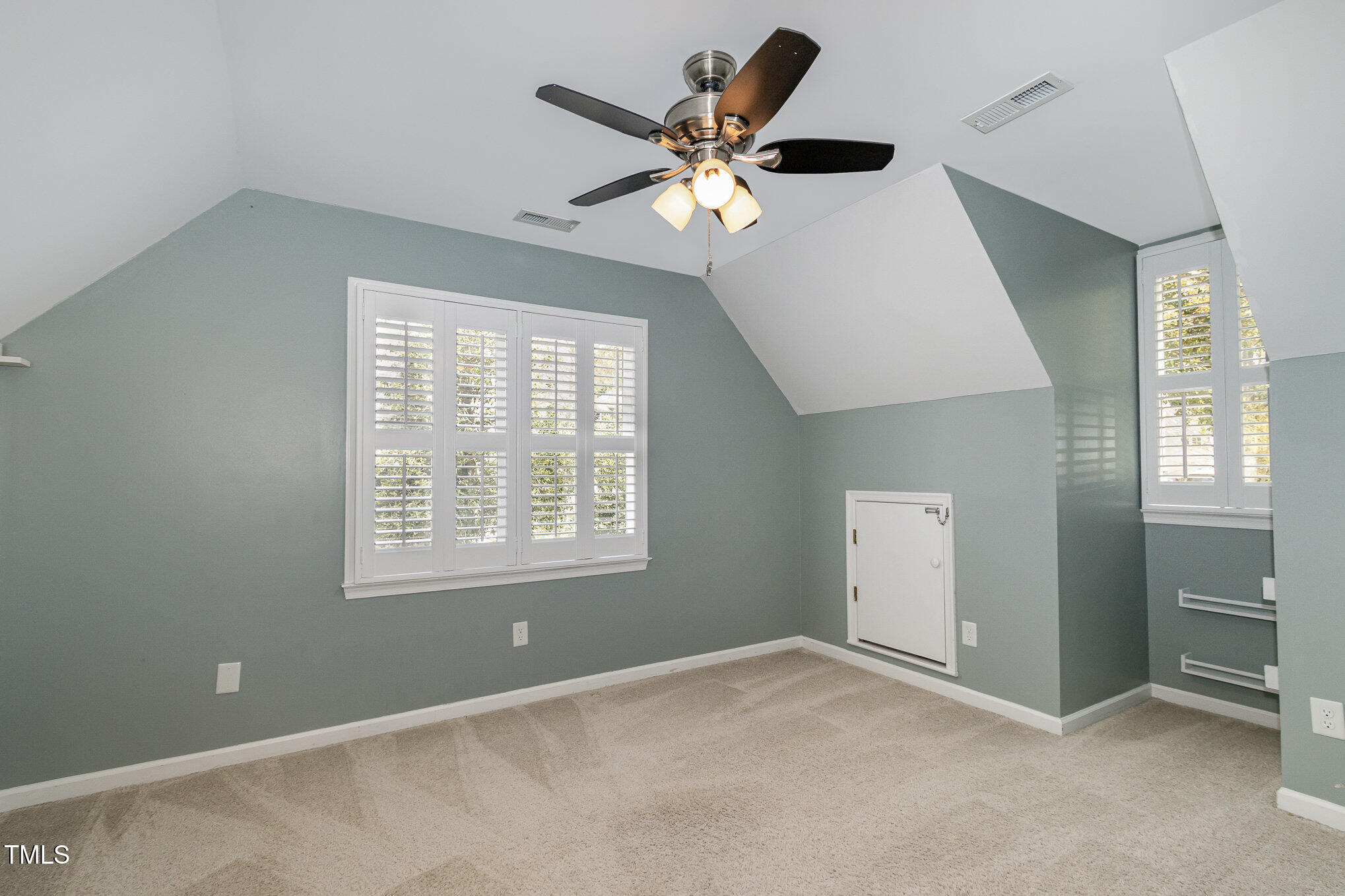 520 Tall Oaks Drive