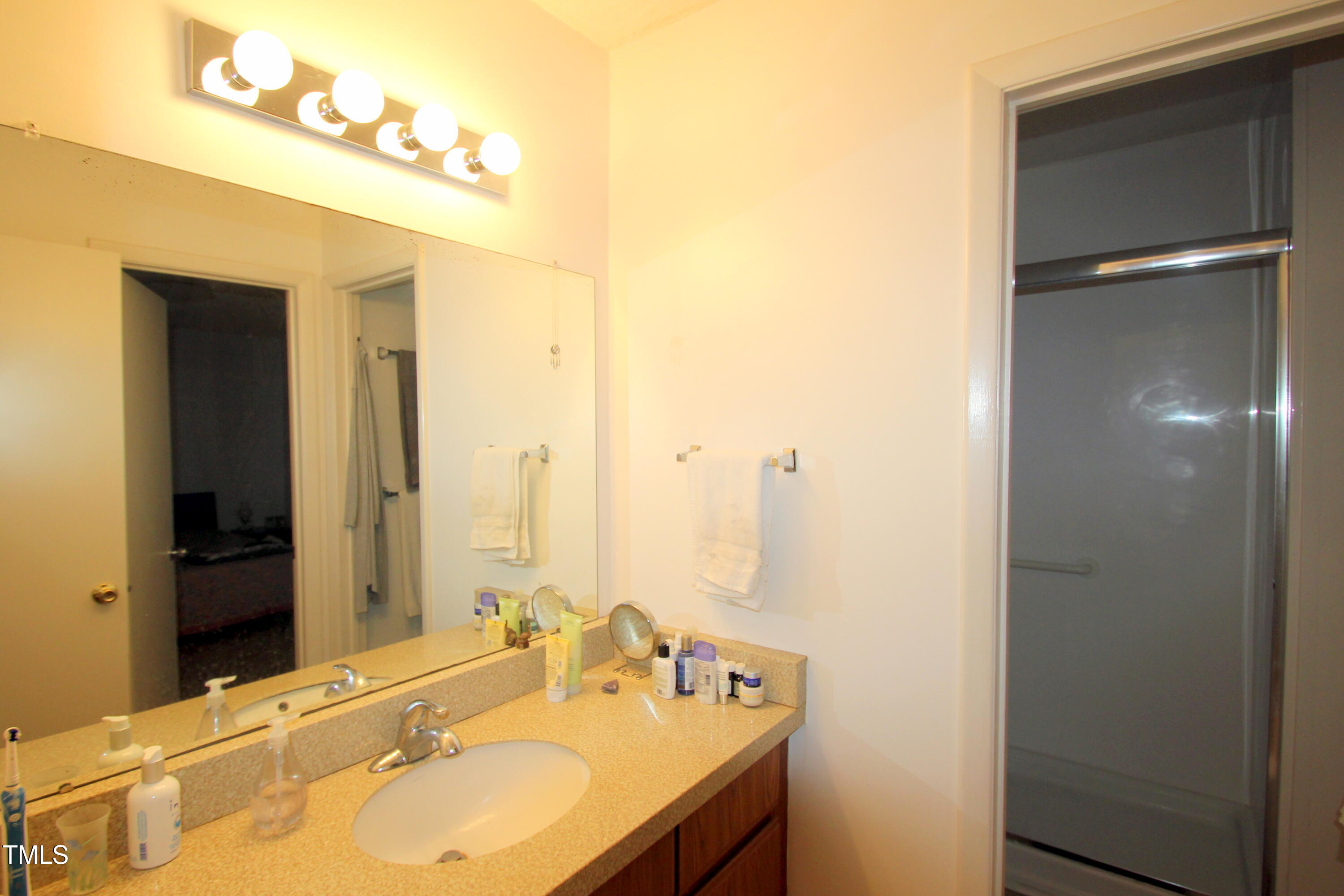 502 W Poplar Avenue # C2