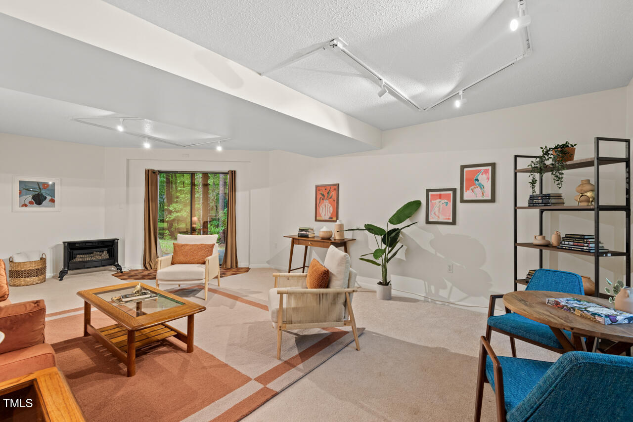 6412 Heartwood Drive