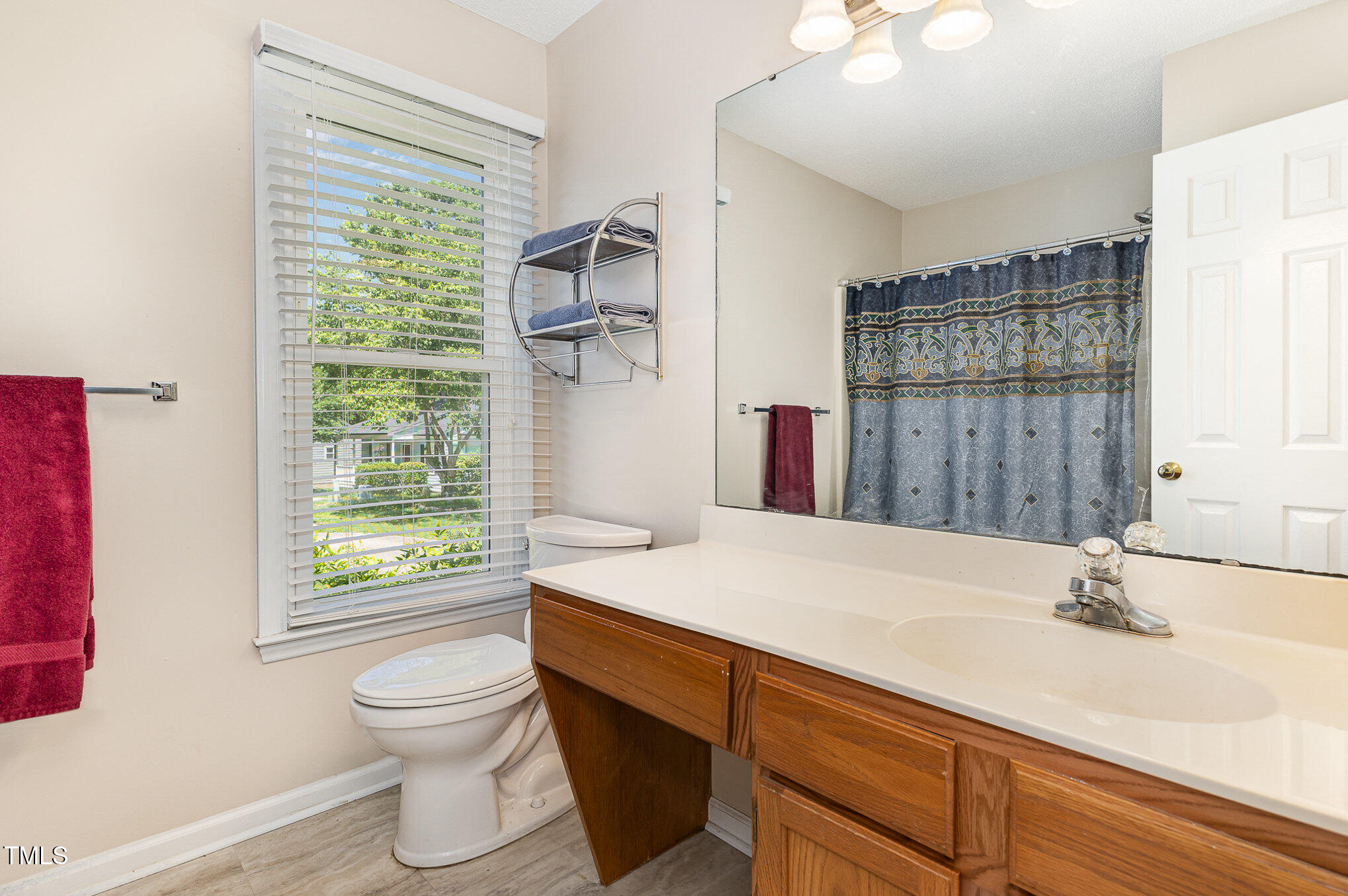 809 Maple Shade Lane