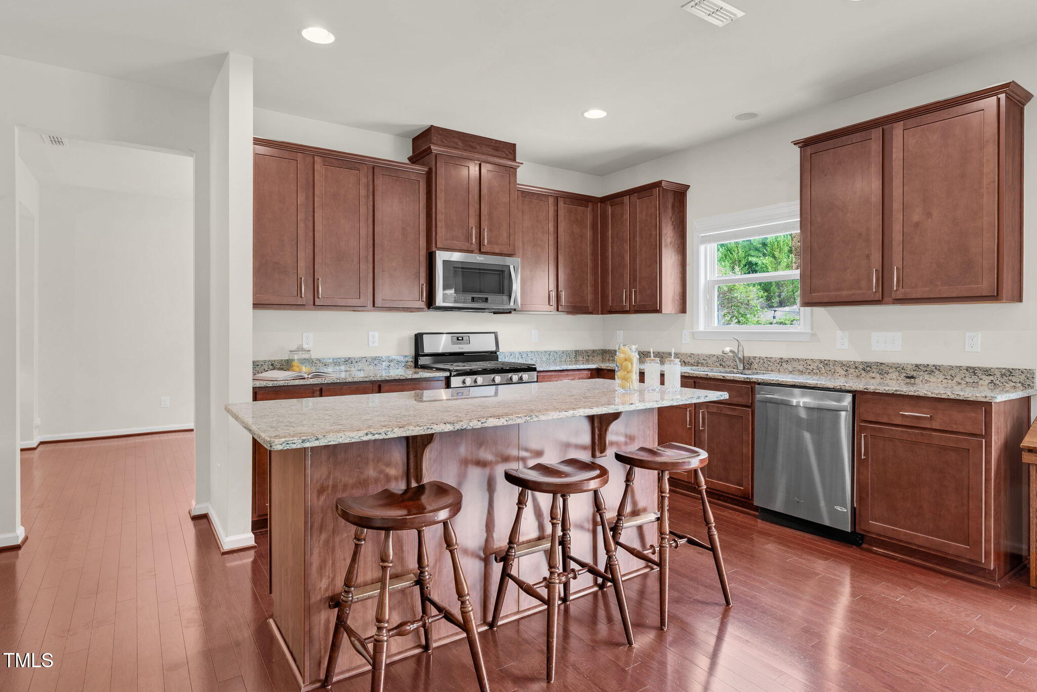106 Elmsford Street