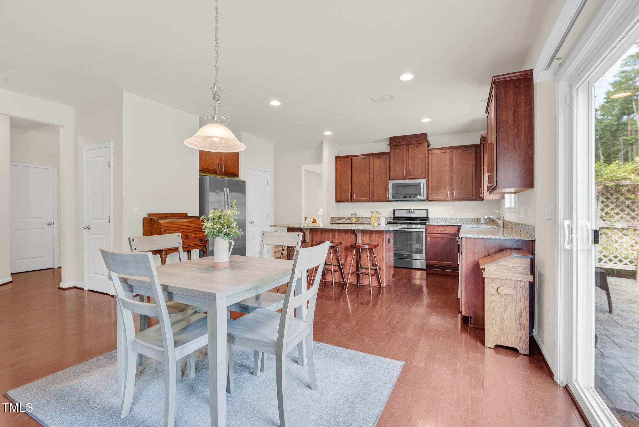 106 Elmsford Street