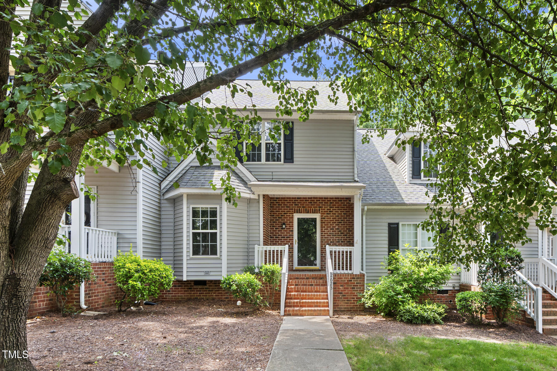 2623 Broad Oaks Place