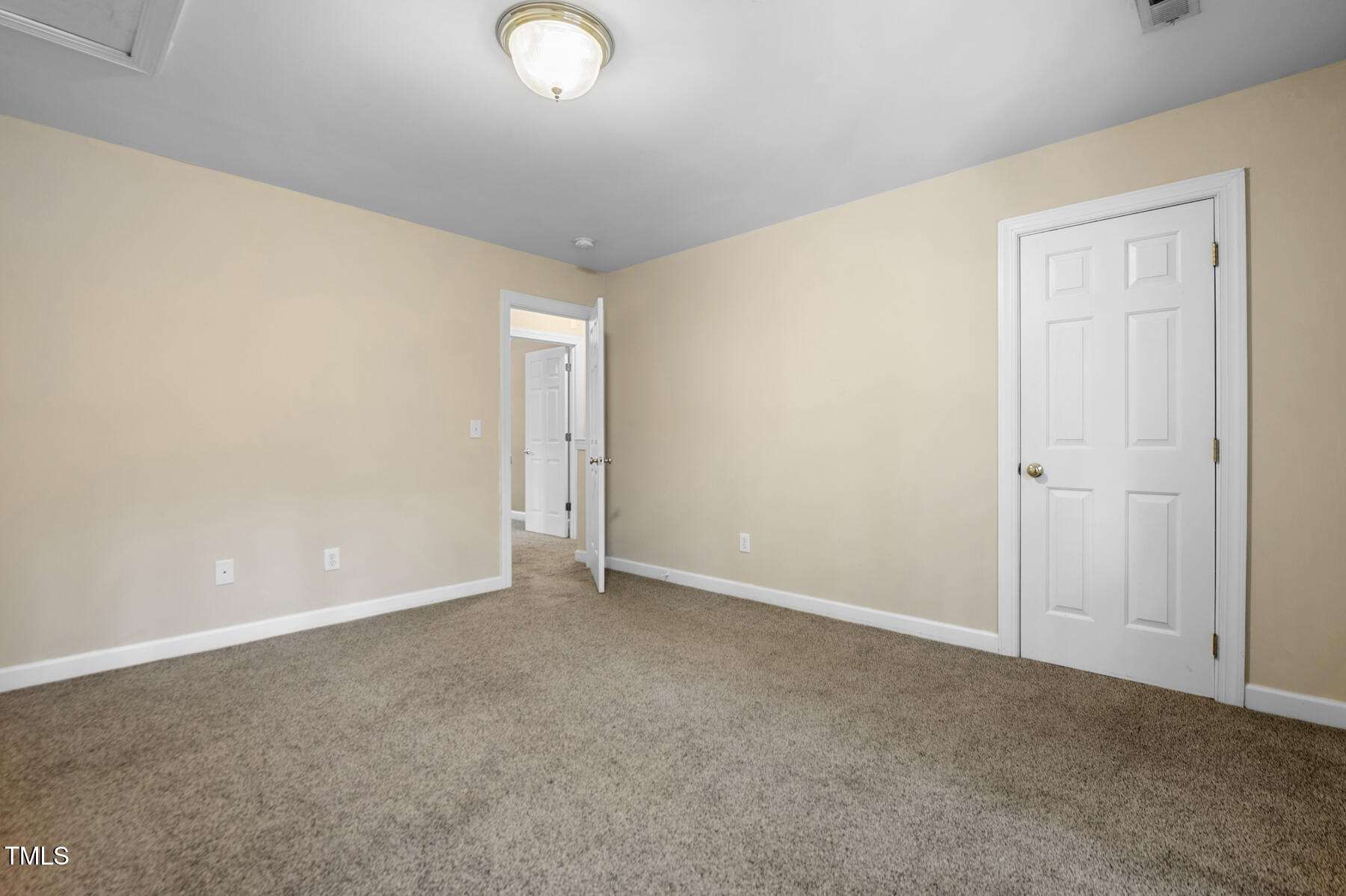 2623 Broad Oaks Place