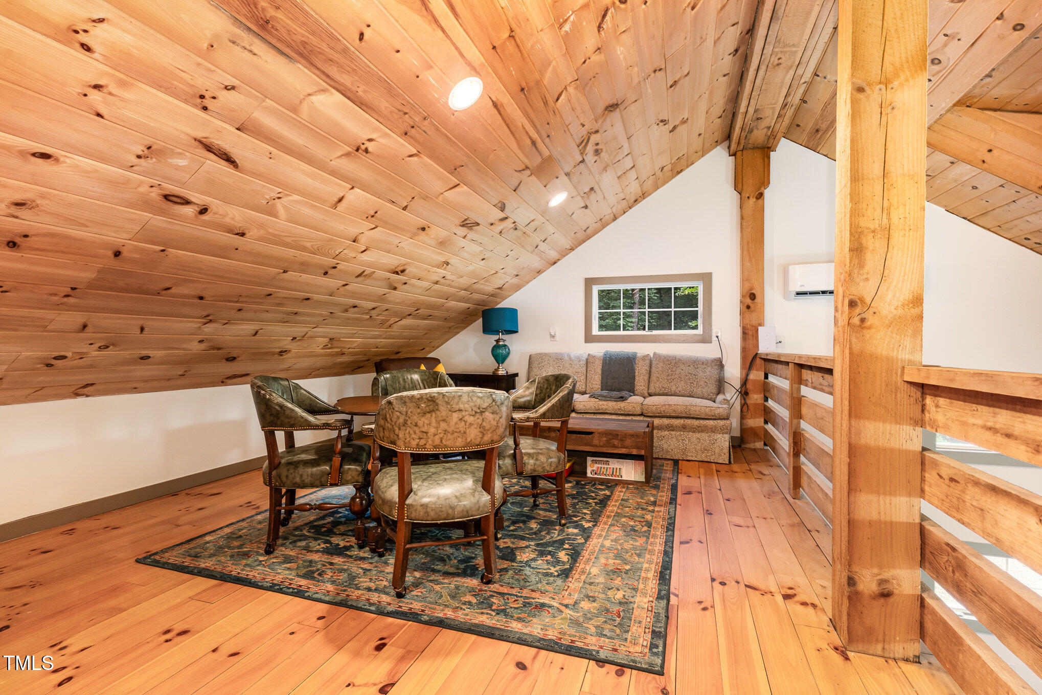 3822 Chicken Bridge Road