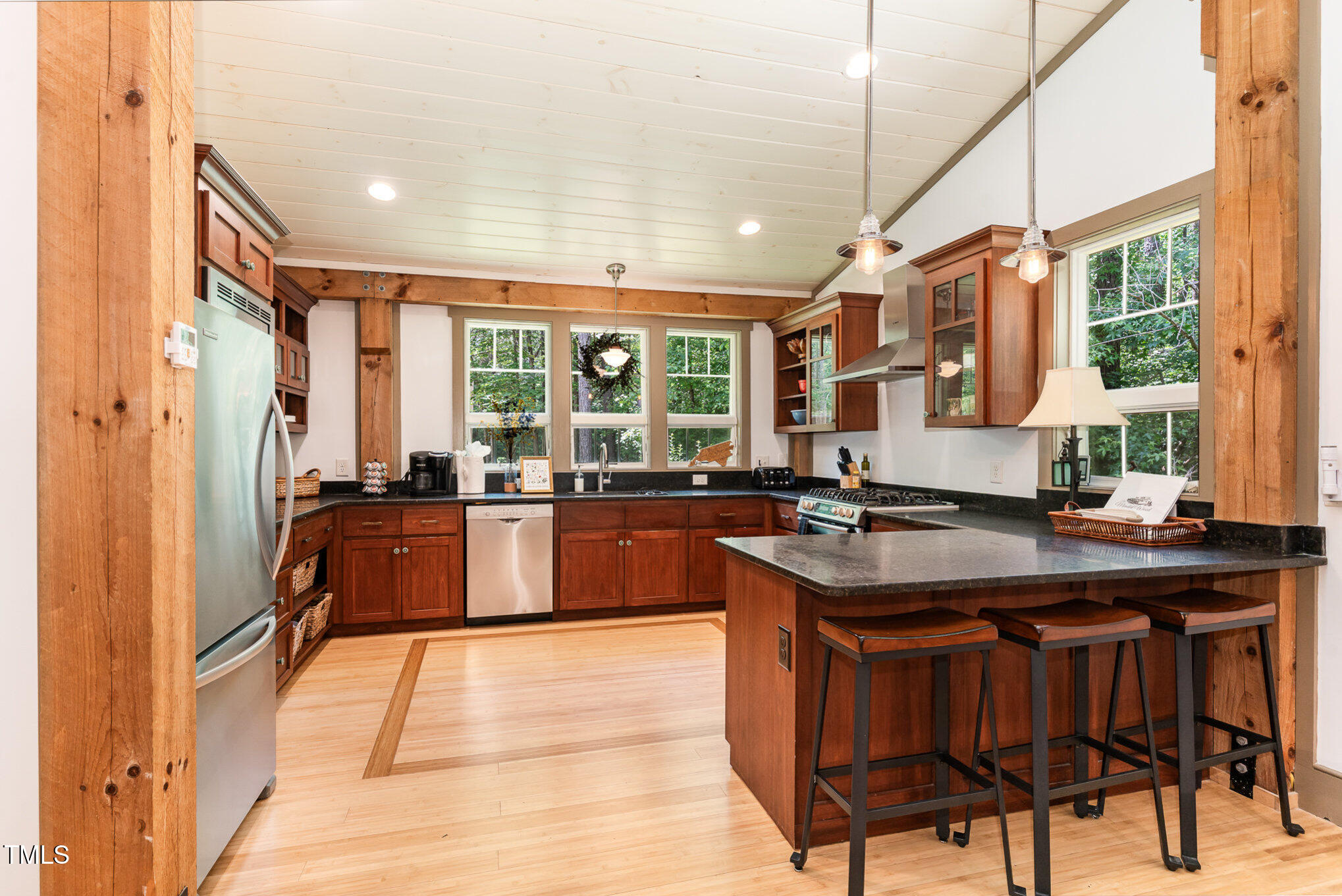 3822 Chicken Bridge Road