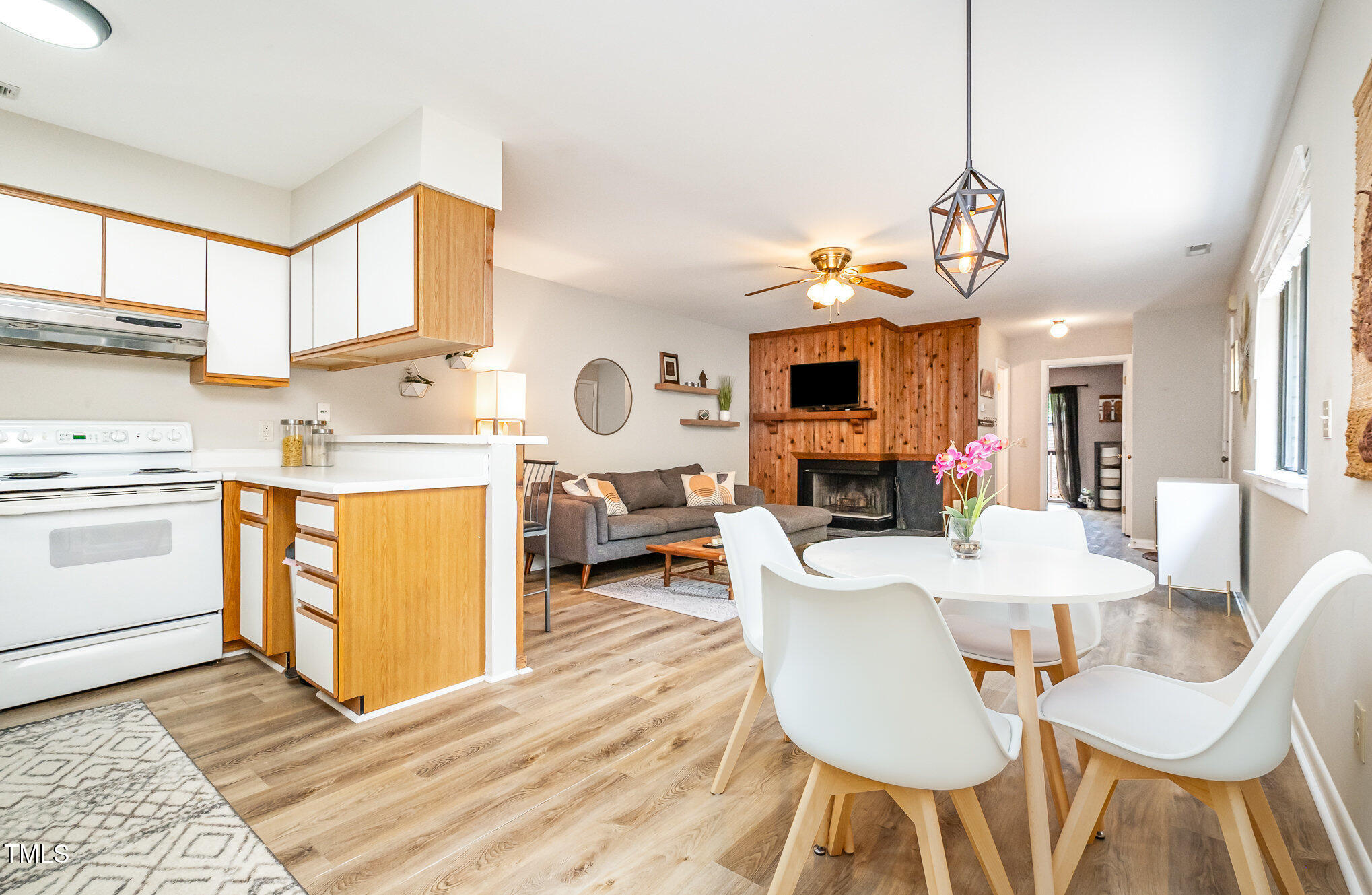 346 Summerwalk Circle