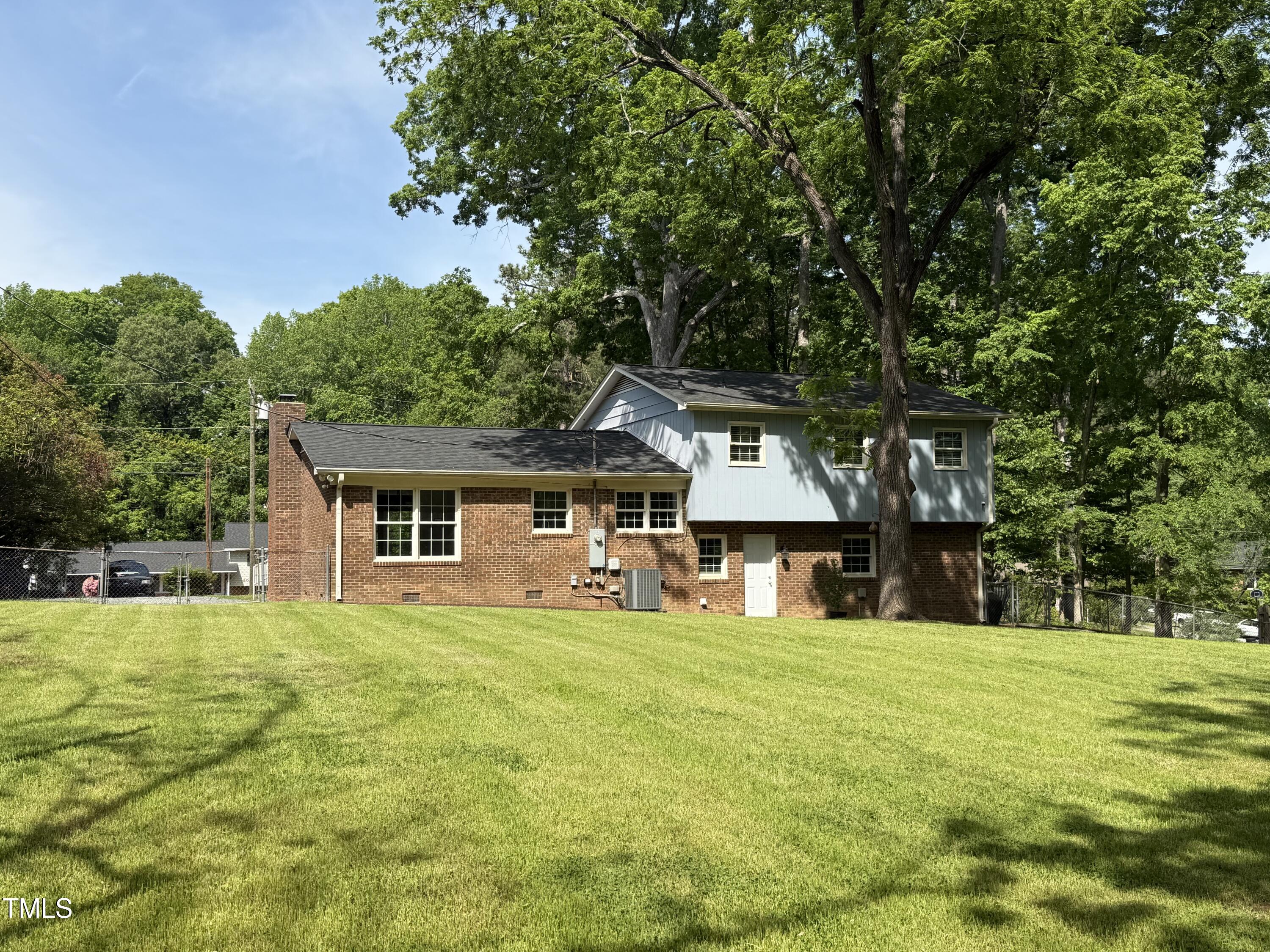 5026 Gatewood Drive