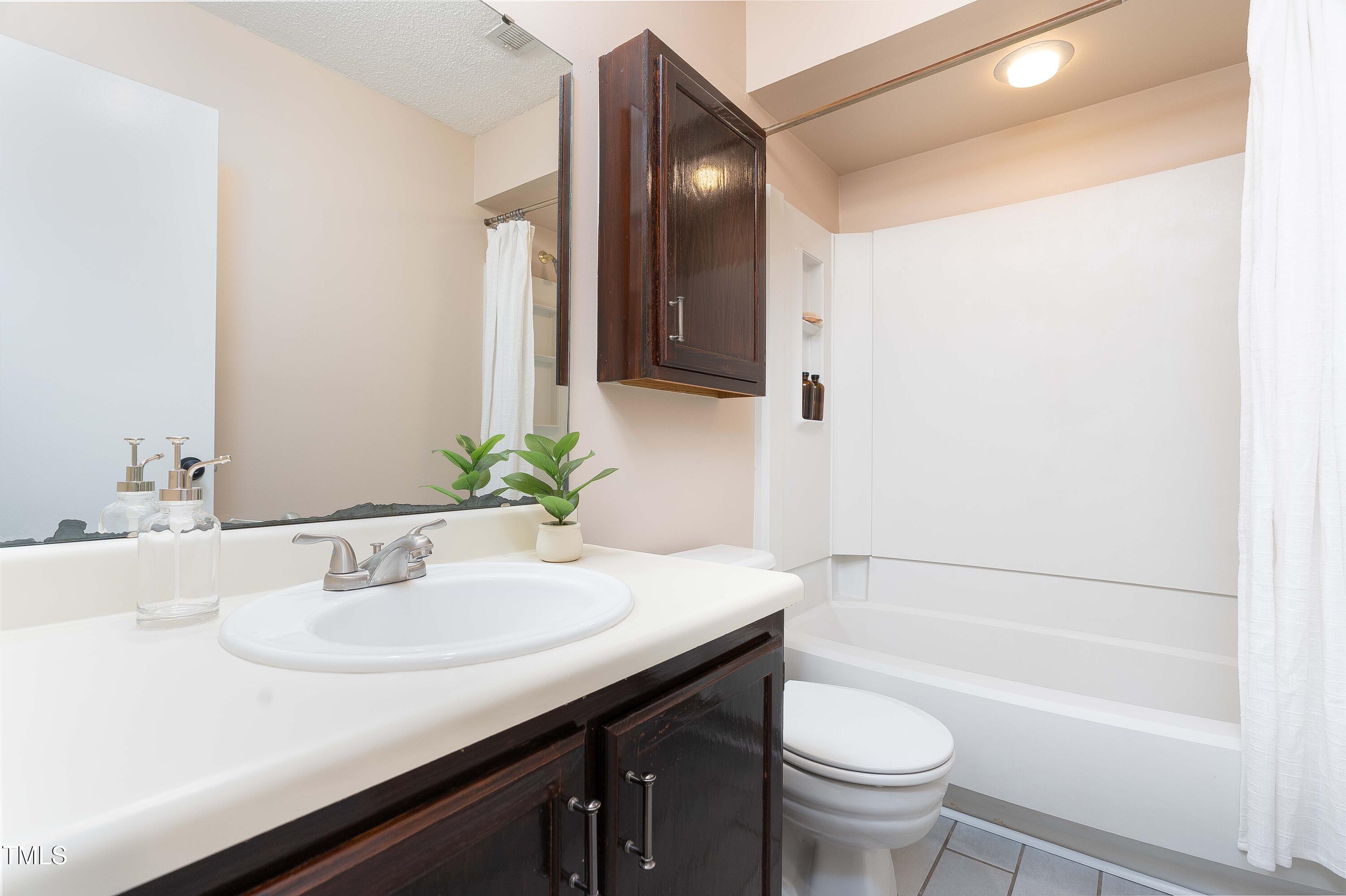 200 W Woodcroft Parkway # 52a