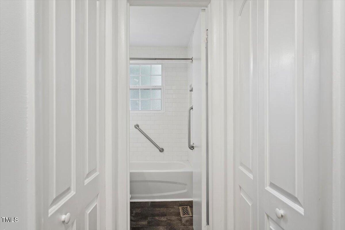 1621 Seminole Trail
