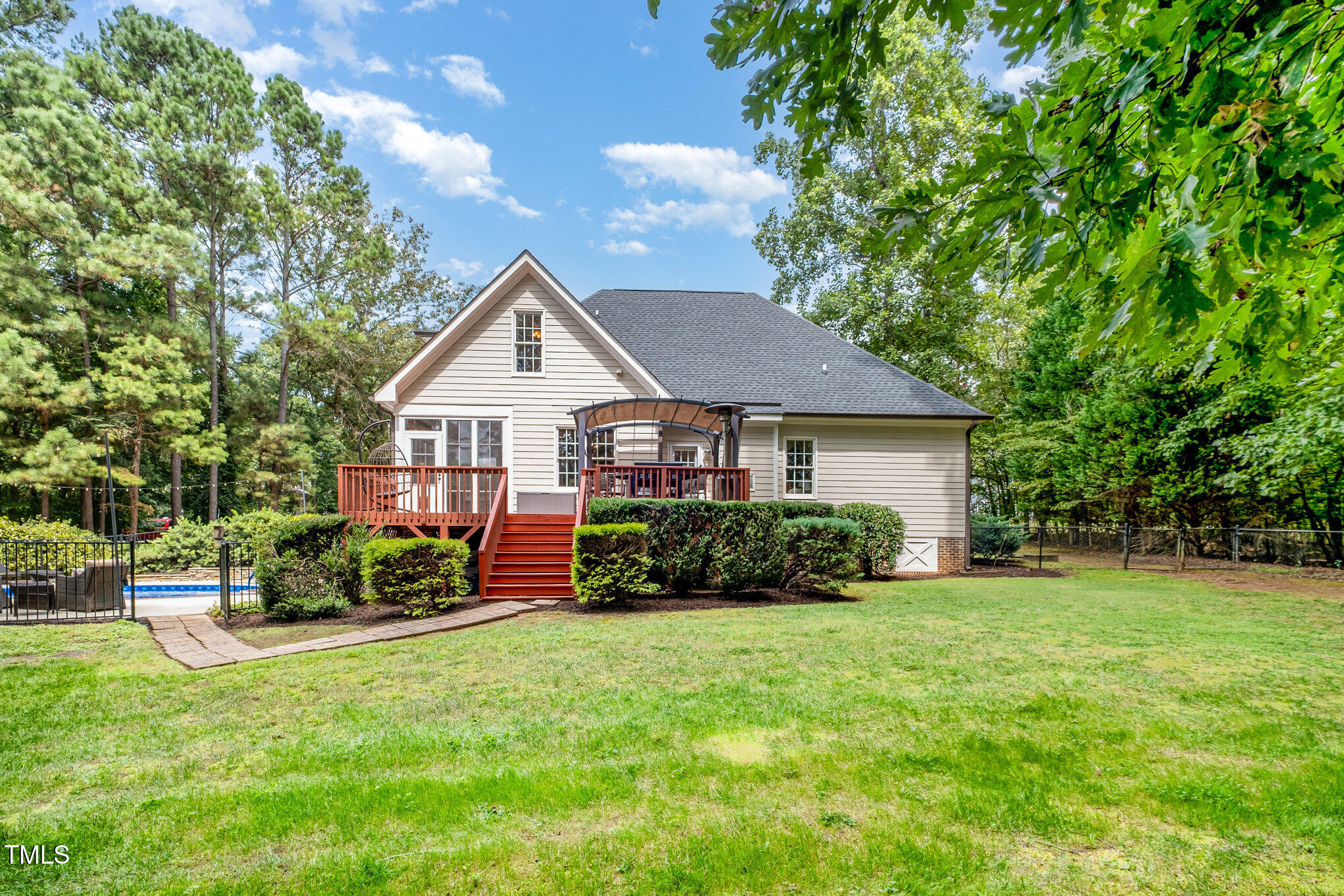 3709 Sky Meadow Drive
