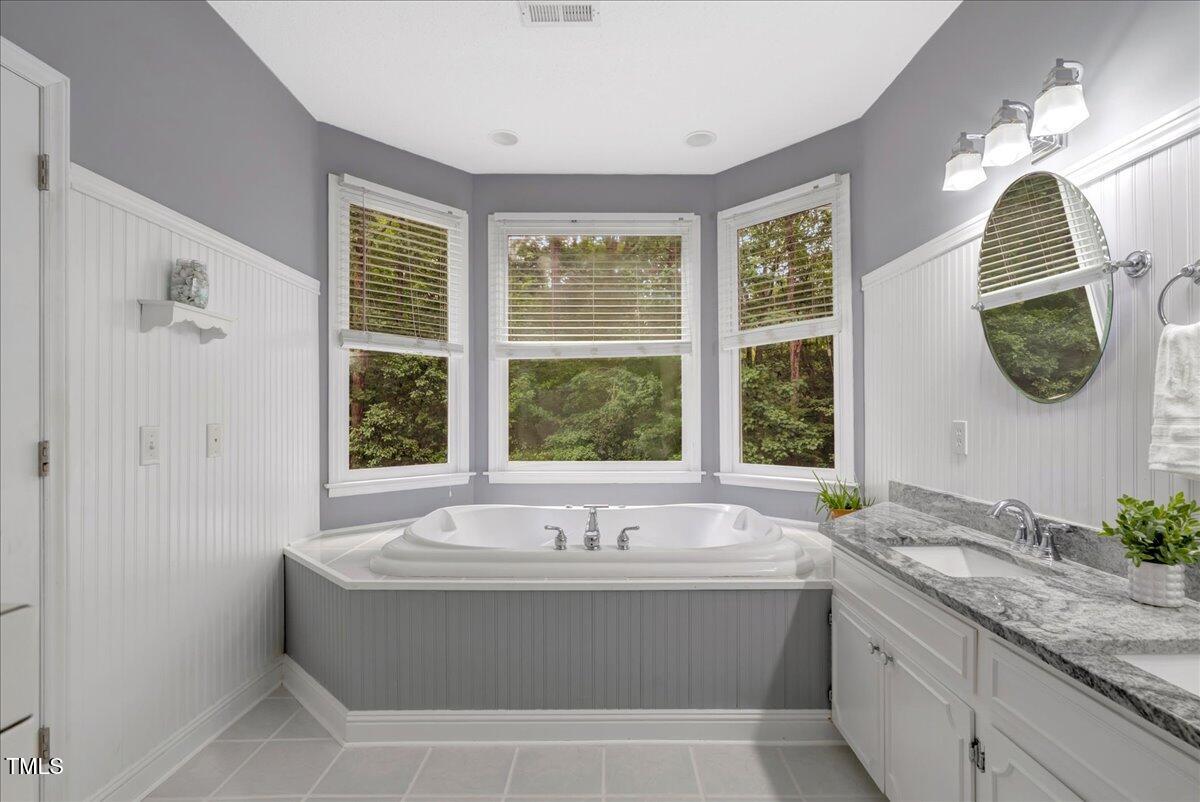 510 Phar Lap Lane