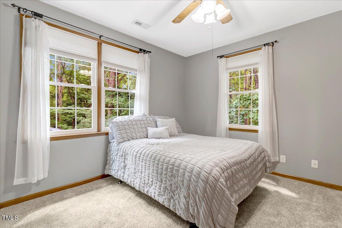 510 Phar Lap Lane