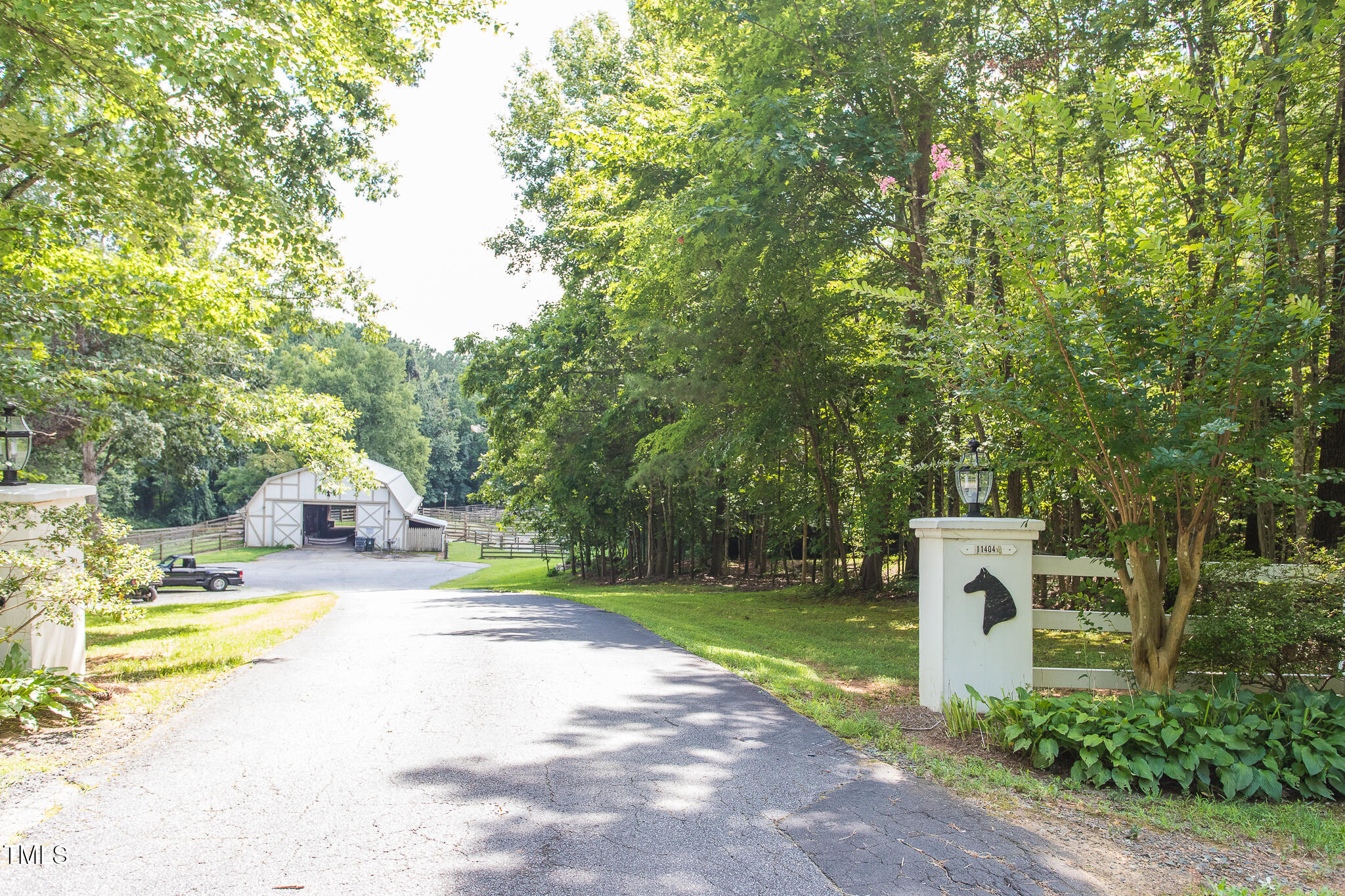 510 Phar Lap Lane