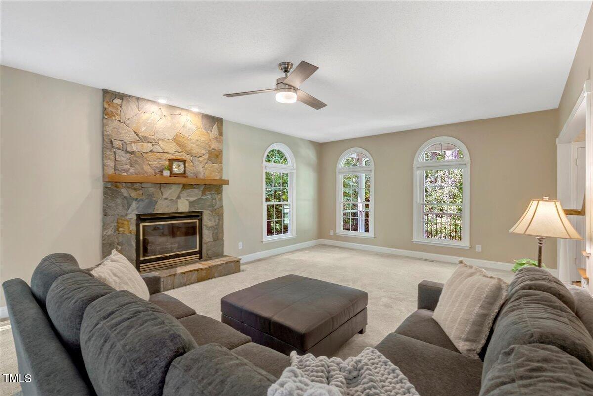 510 Phar Lap Lane