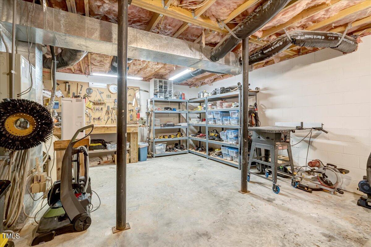 510 Phar Lap Lane