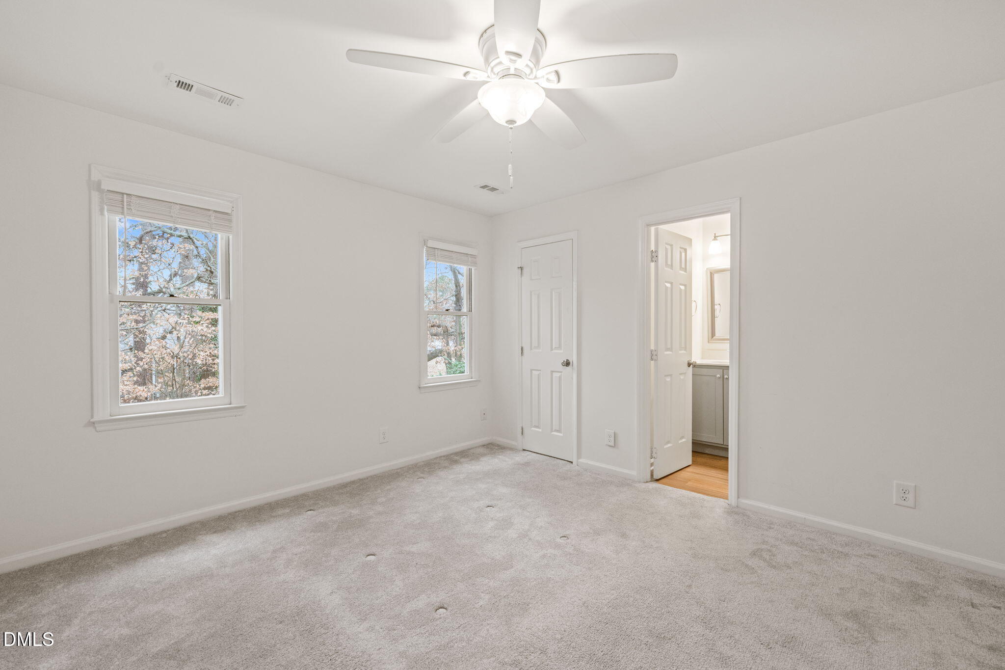 5420 Sharpe Drive