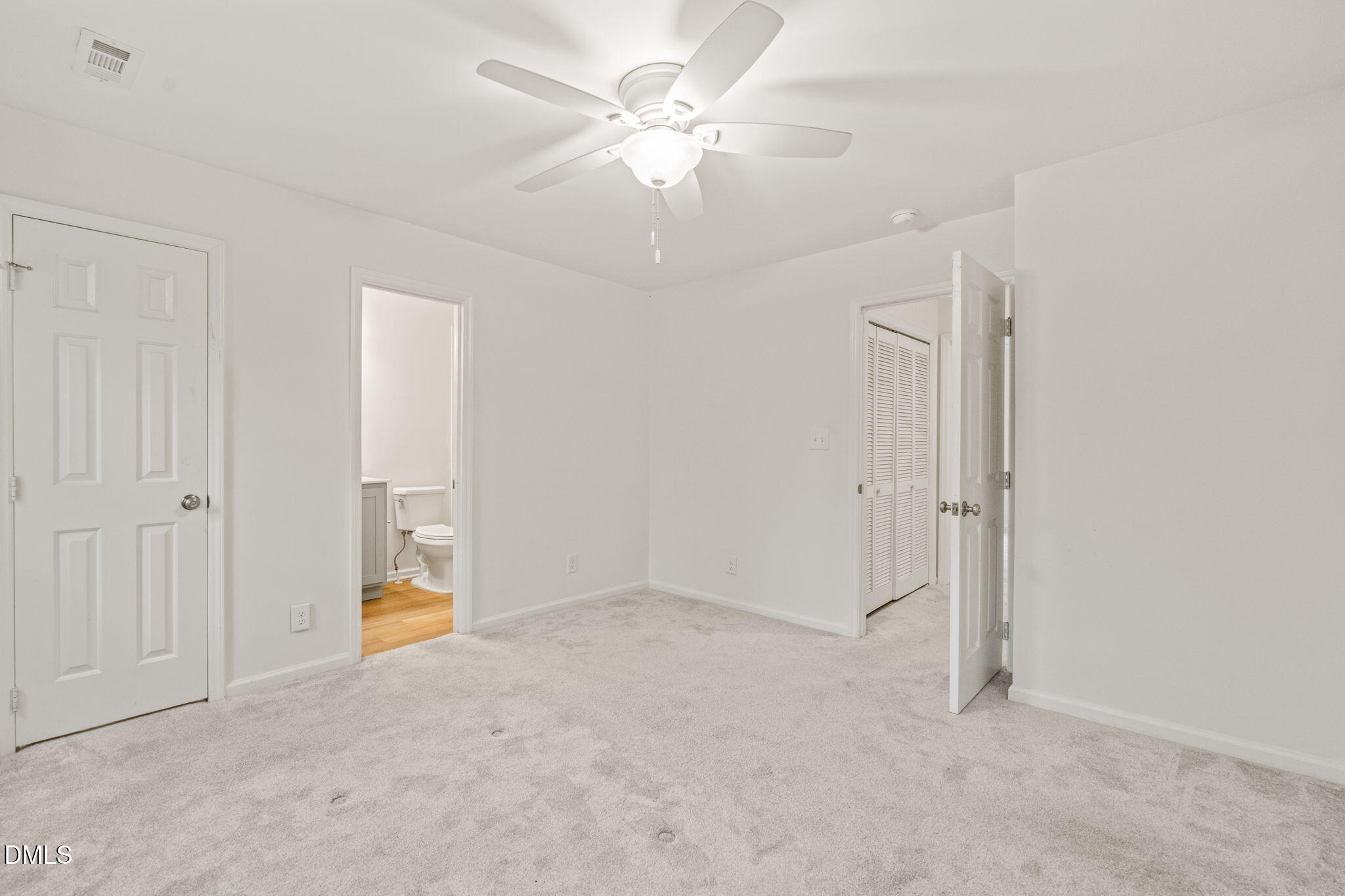 5420 Sharpe Drive